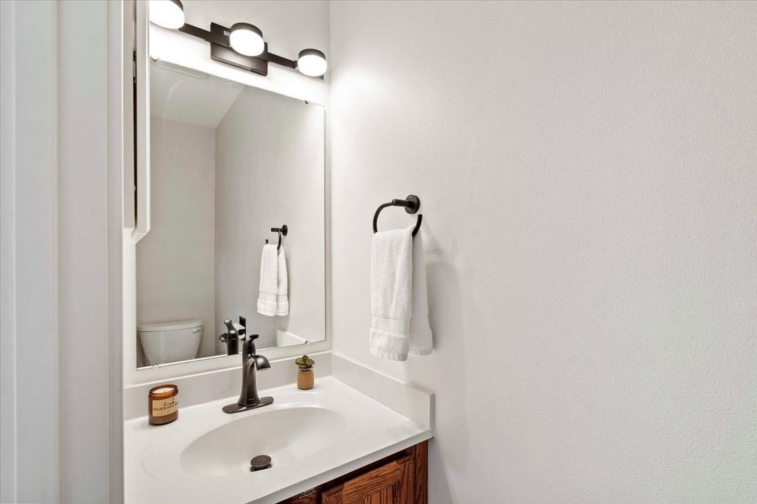 1109 McKenna Boulevard G