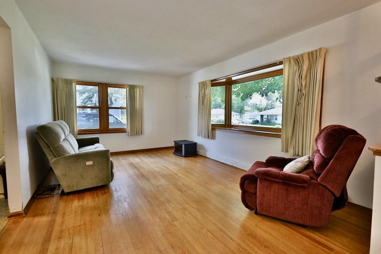 5408 Admiral Drive