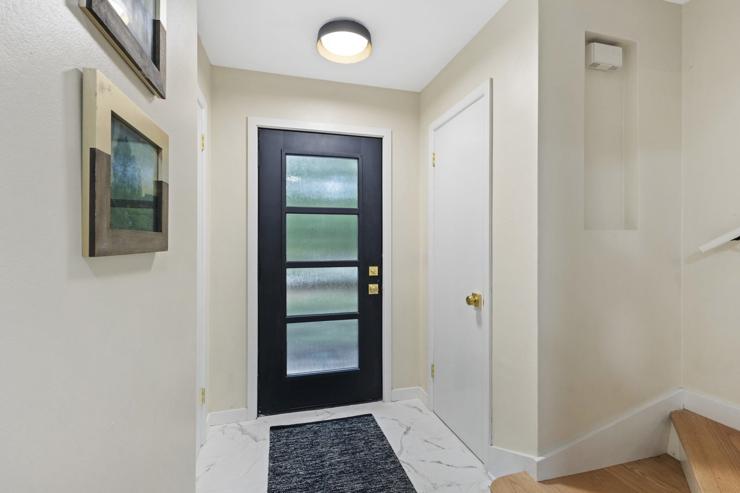 1221 Seminole Highway