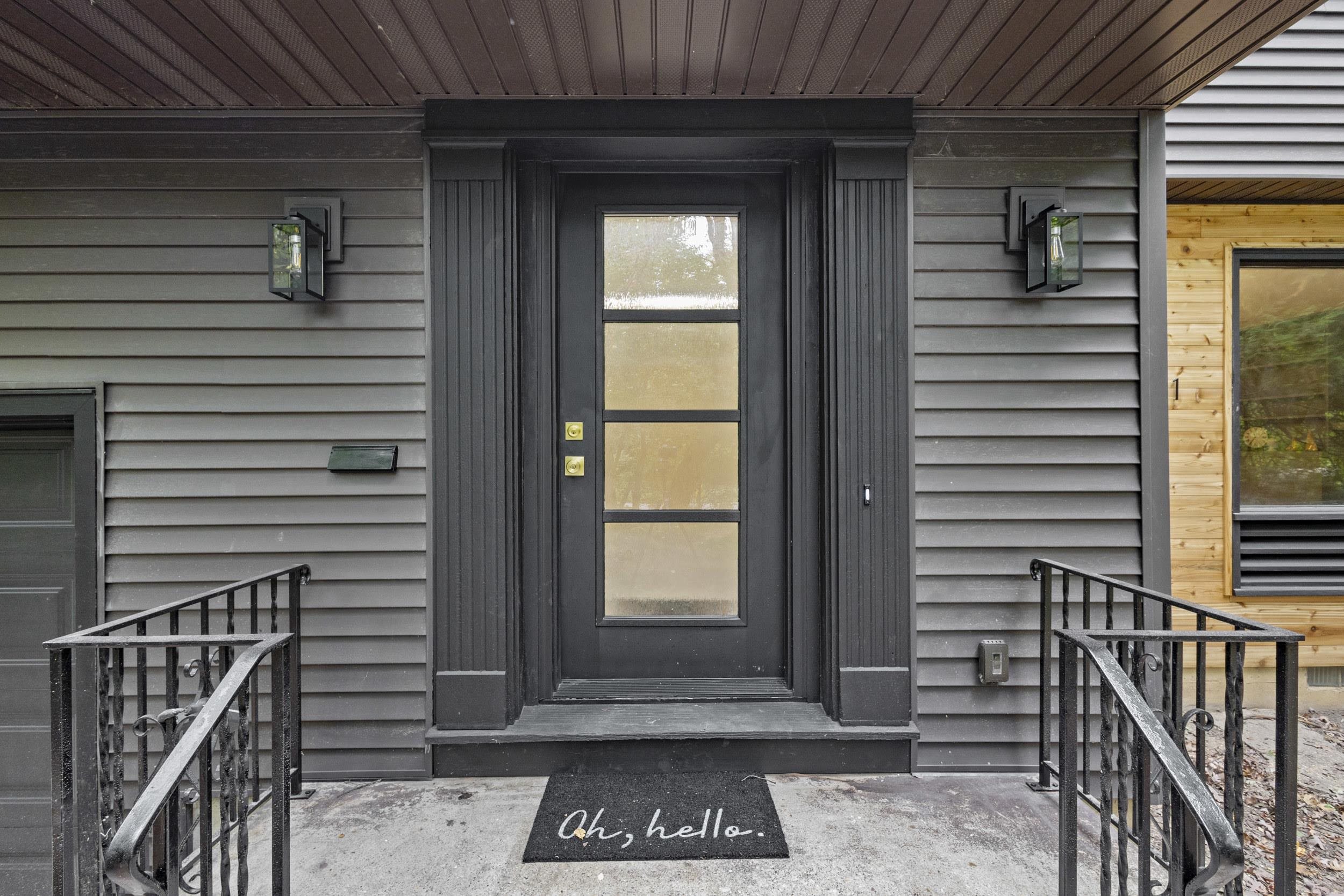 1221 Seminole Highway