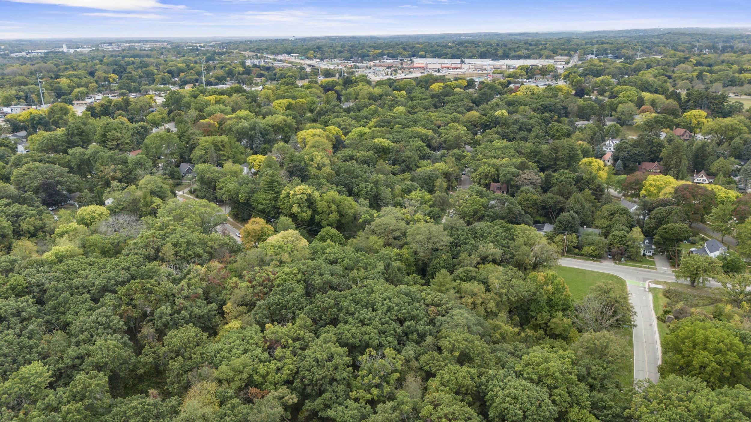 1221 Seminole Highway