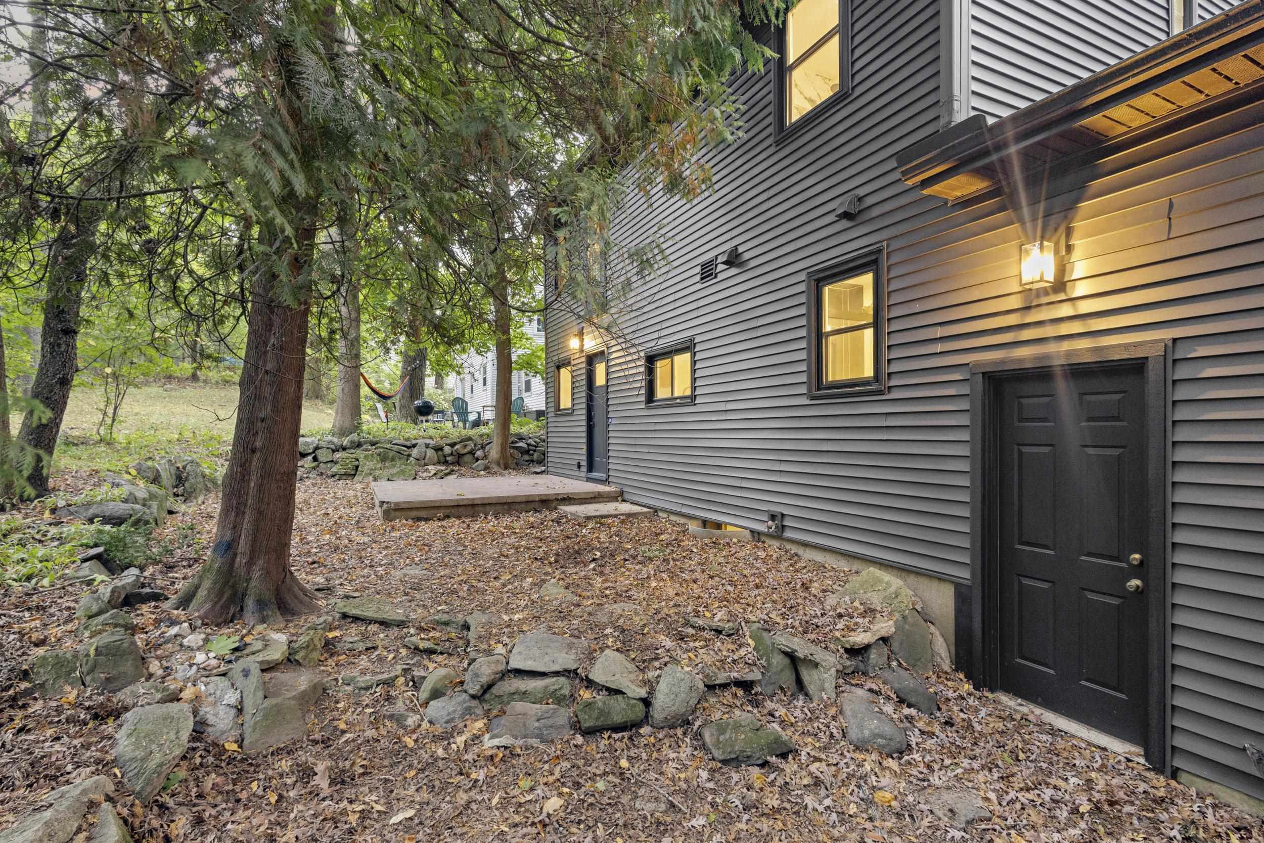 1221 Seminole Highway