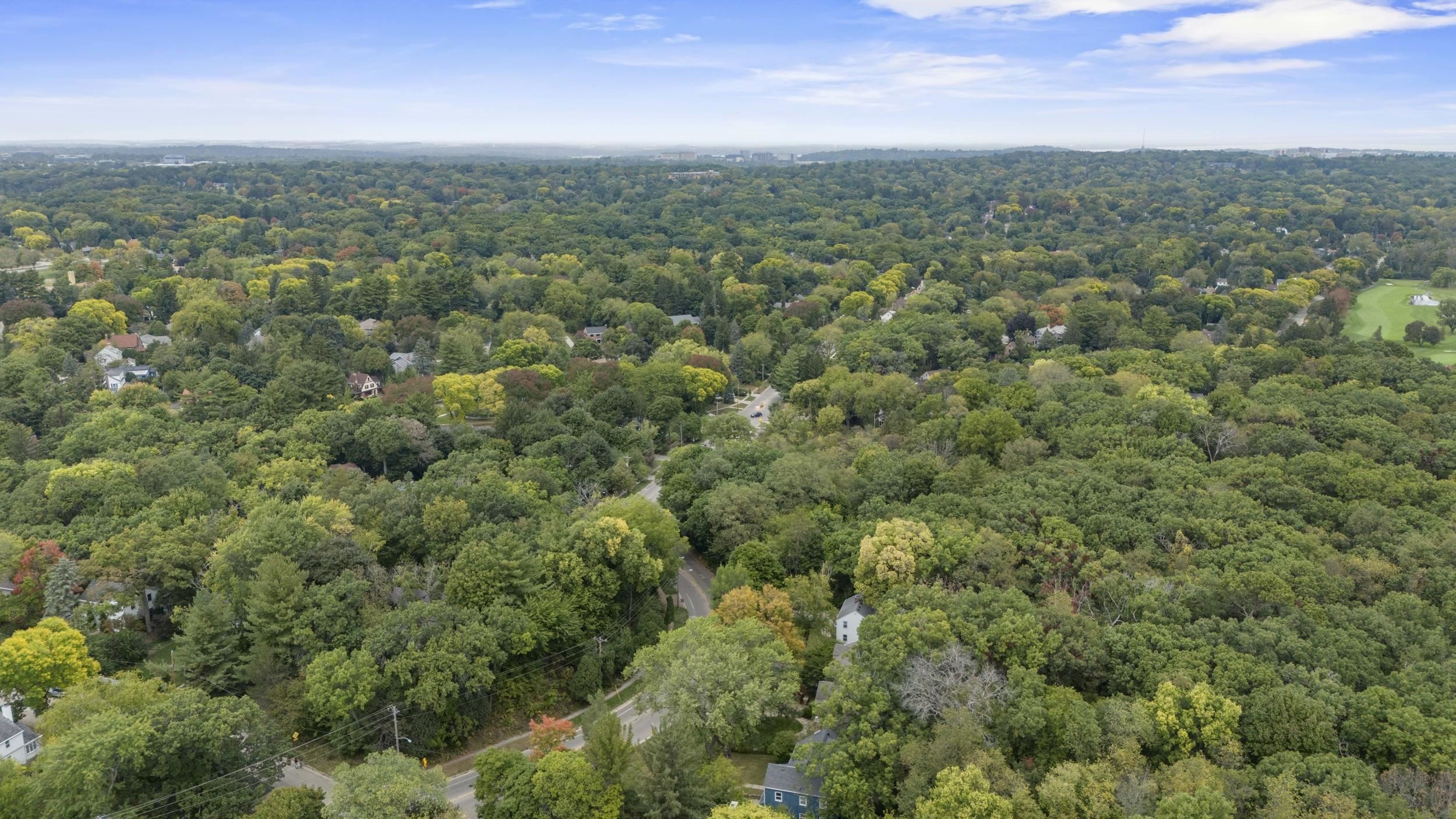 1221 Seminole Highway