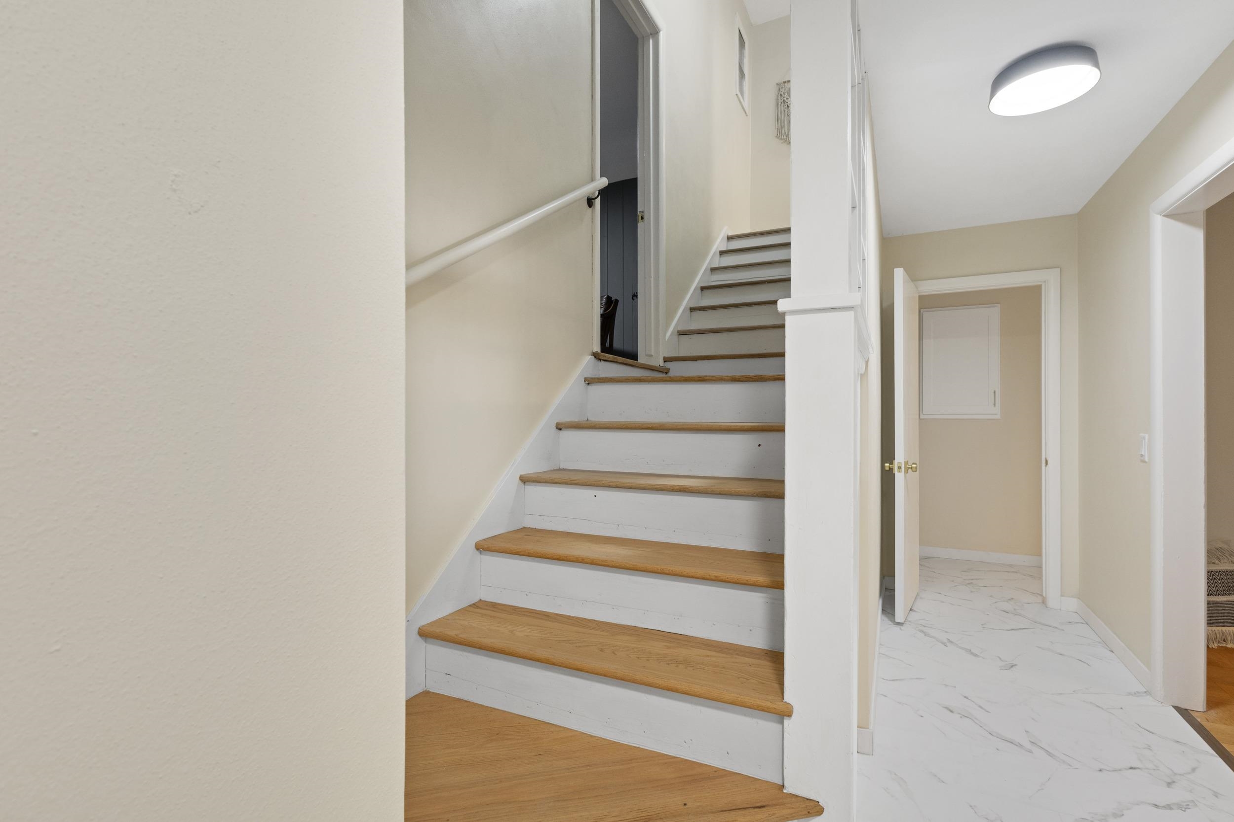 1221 Seminole Highway