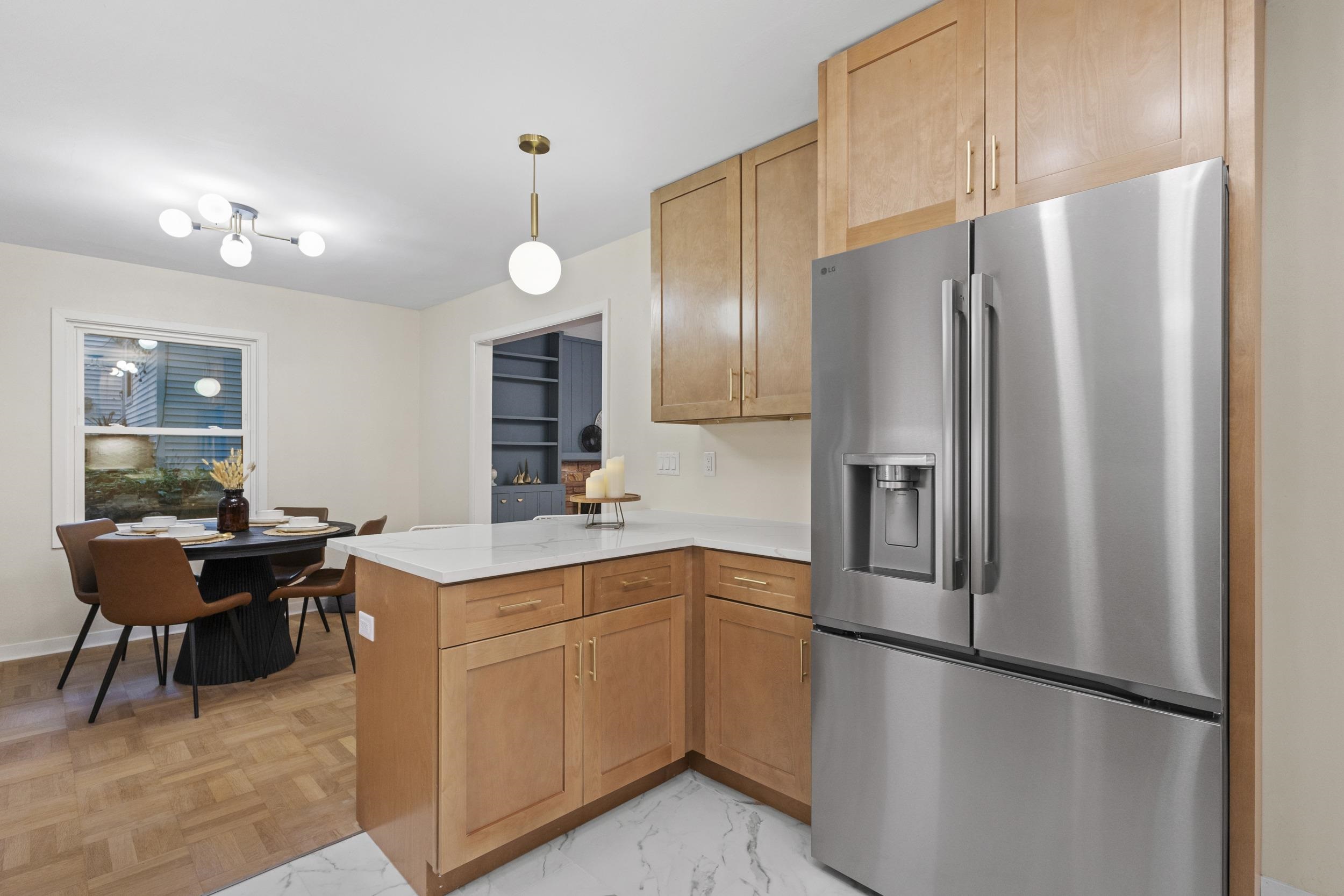 1221 Seminole Highway