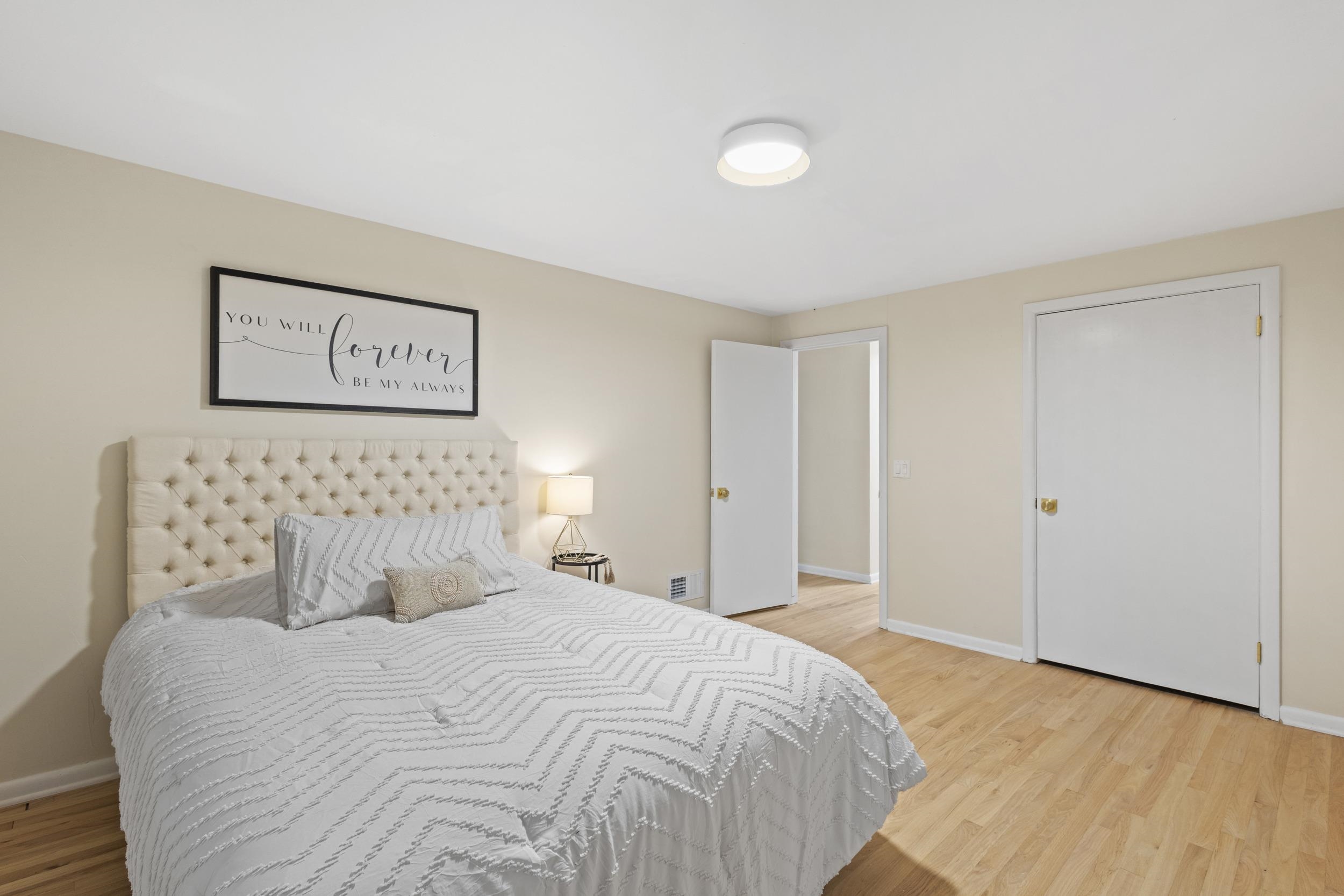 1221 Seminole Highway