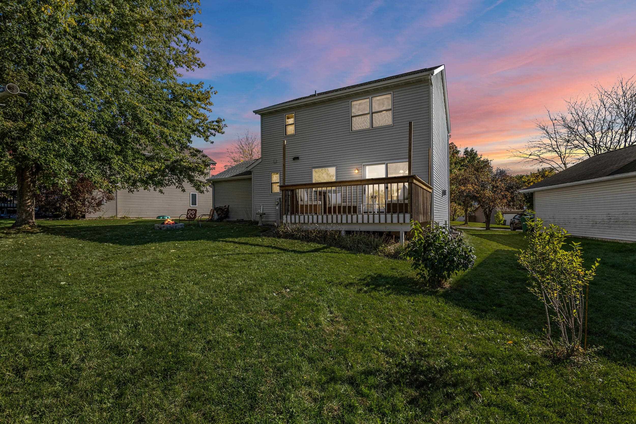 6002 Running Deer Trail