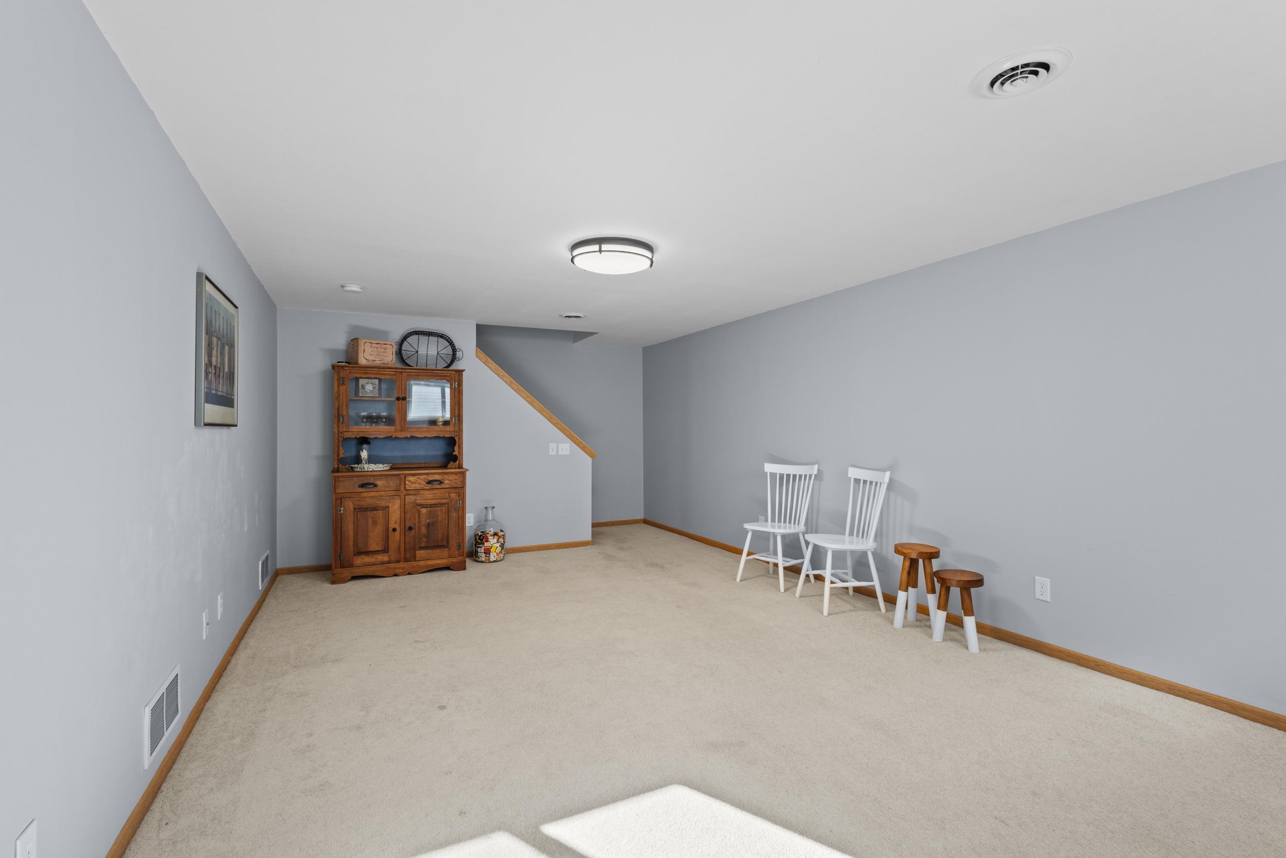 6002 Running Deer Trail