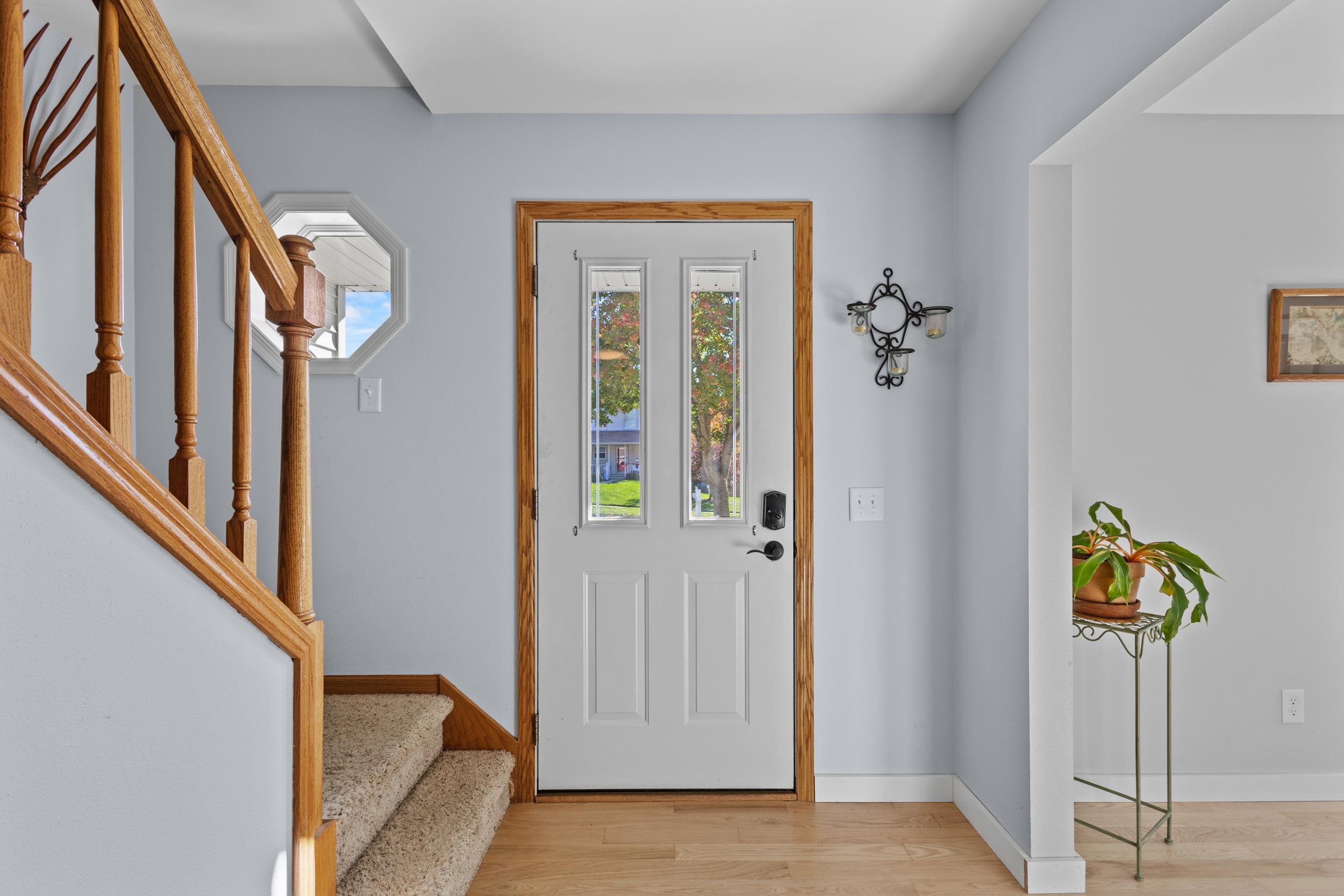 6002 Running Deer Trail