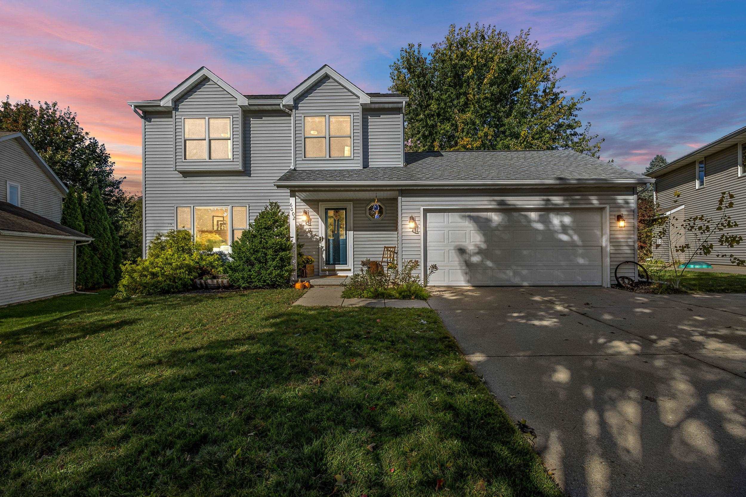 6002 Running Deer Trail