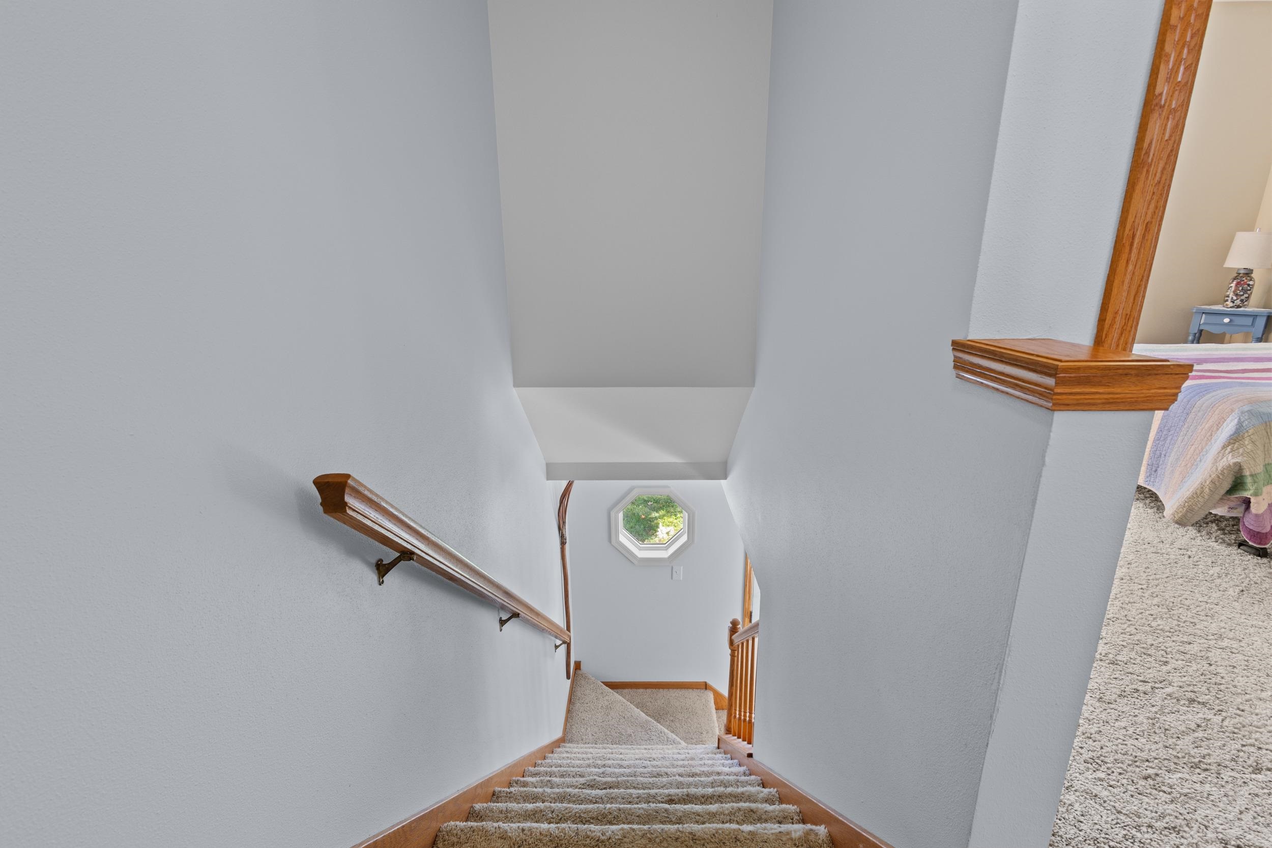 6002 Running Deer Trail