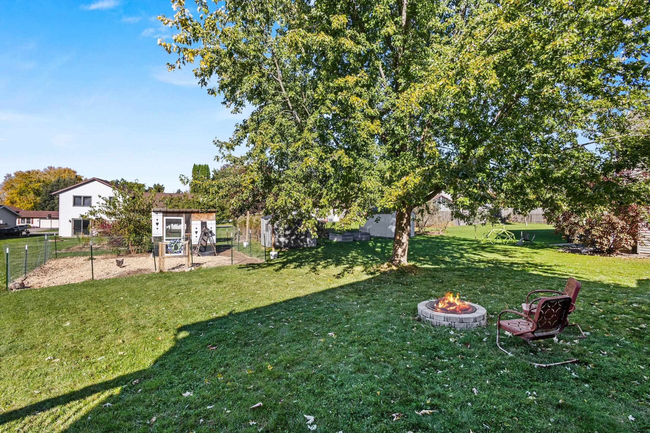 6002 Running Deer Trail