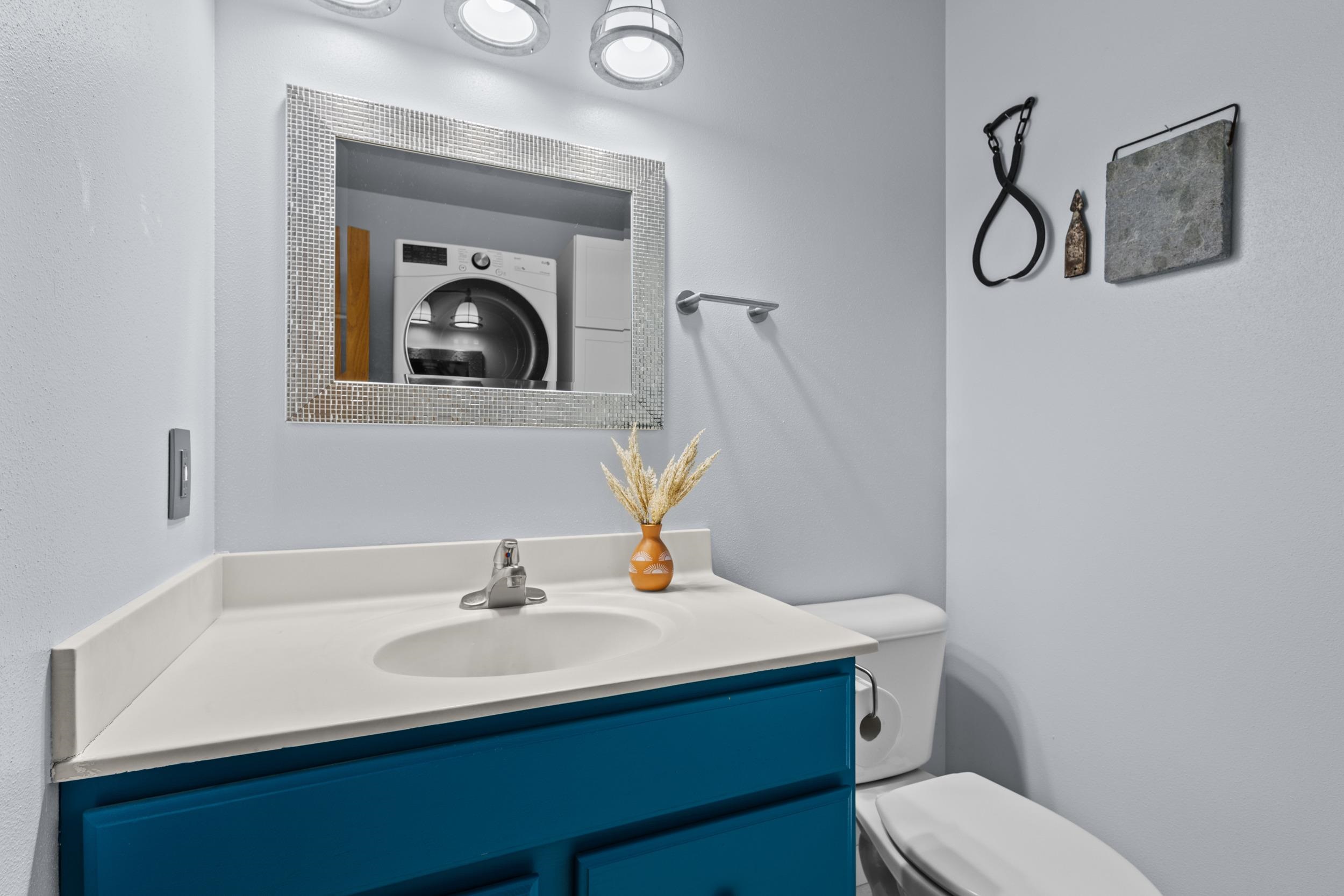 6002 Running Deer Trail