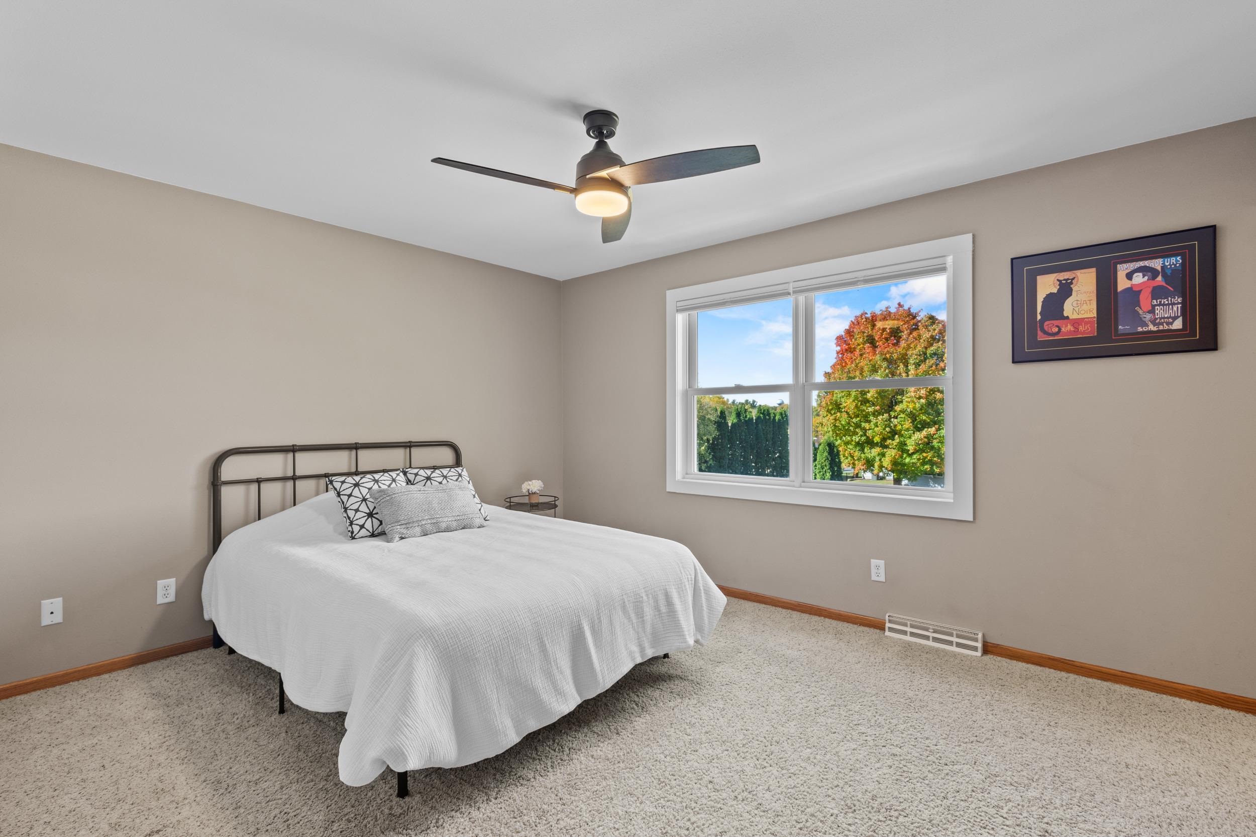 6002 Running Deer Trail