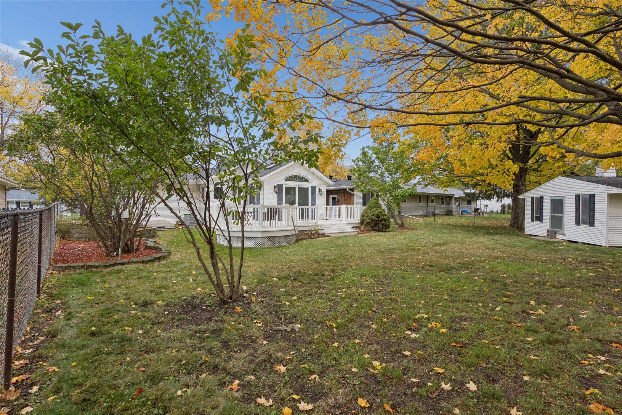 2724 Sherwood Drive