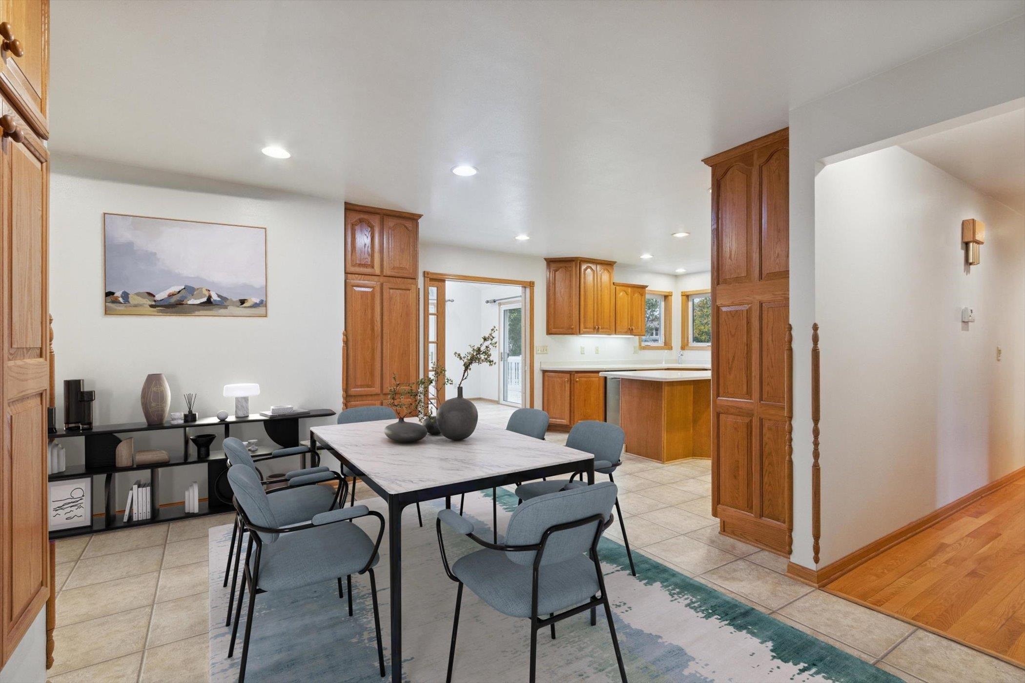 2724 Sherwood Drive