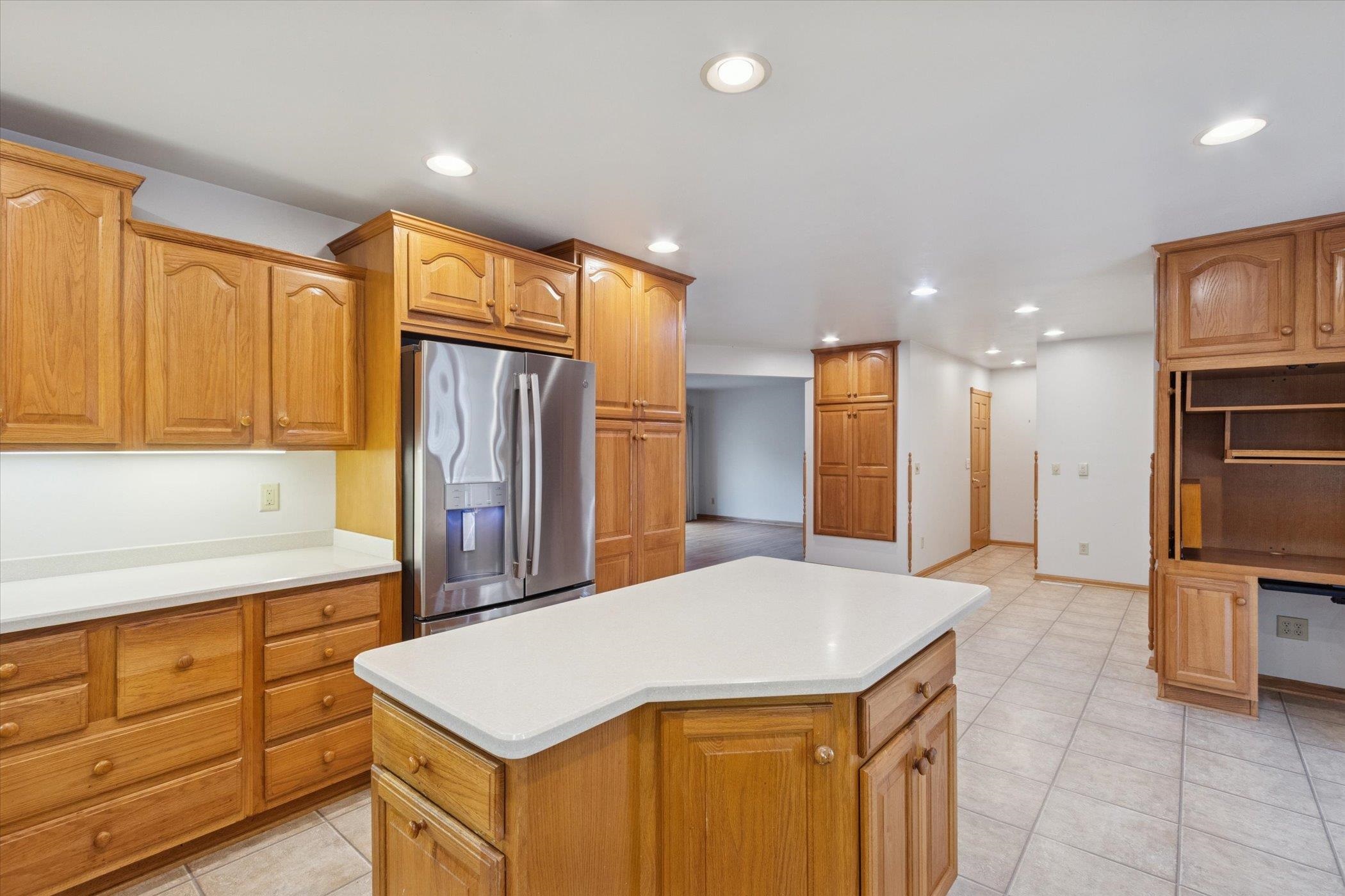 2724 Sherwood Drive