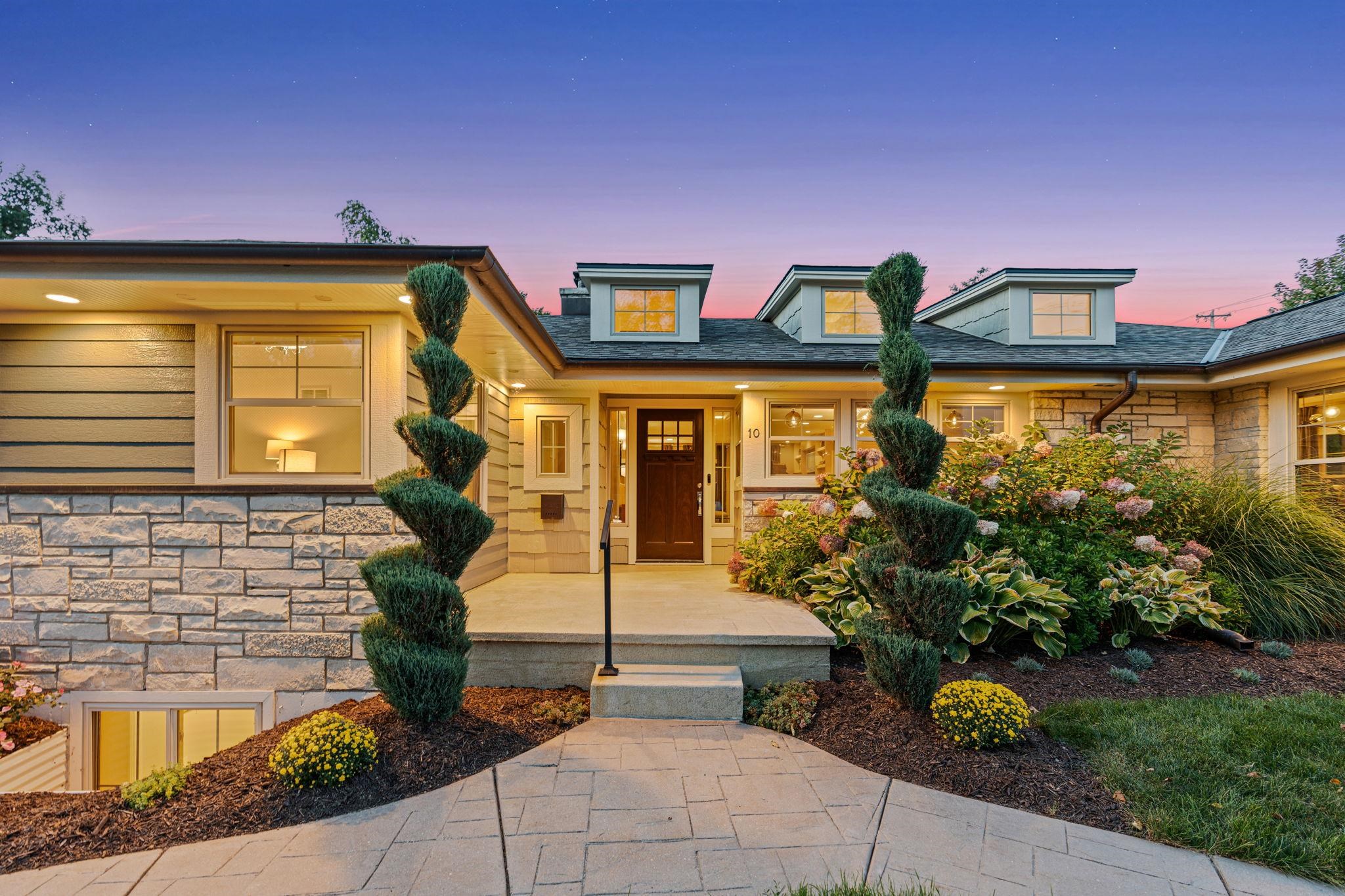 10 Roxbury Road