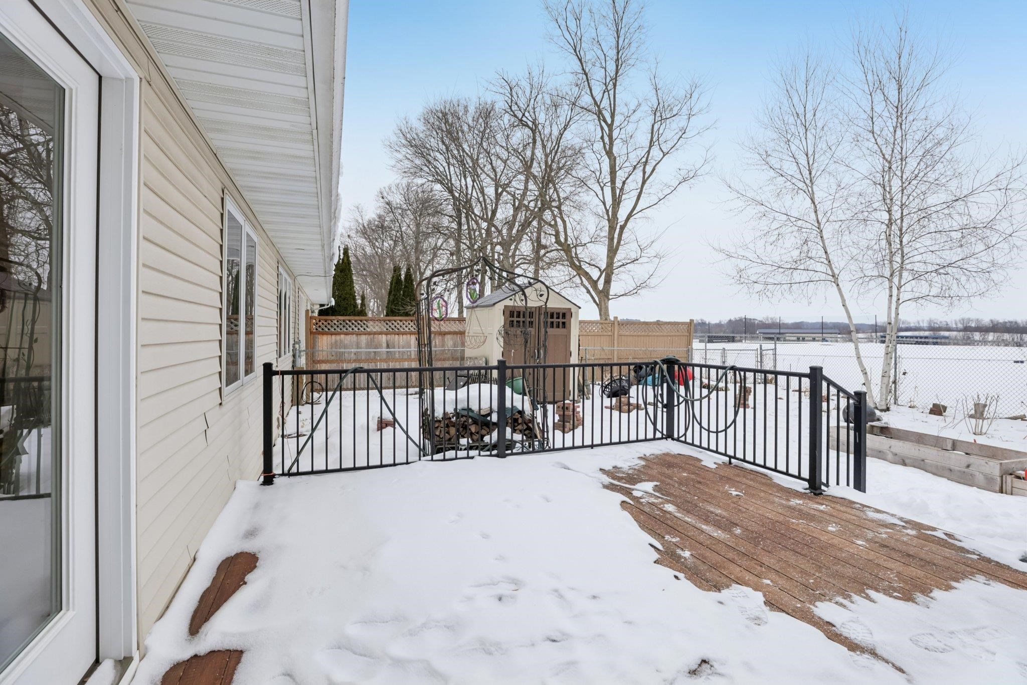 5879 Holscher Road