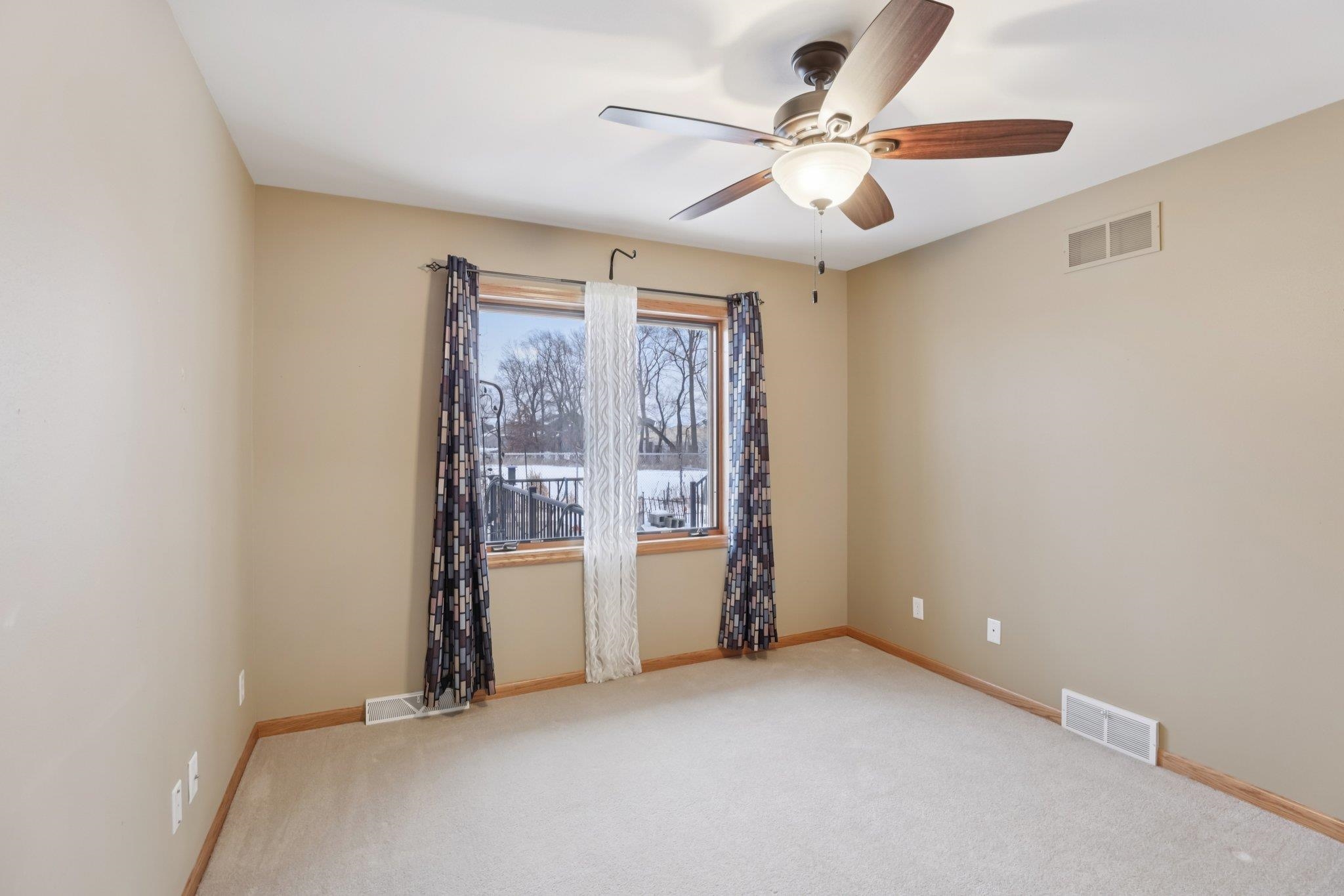 5879 Holscher Road