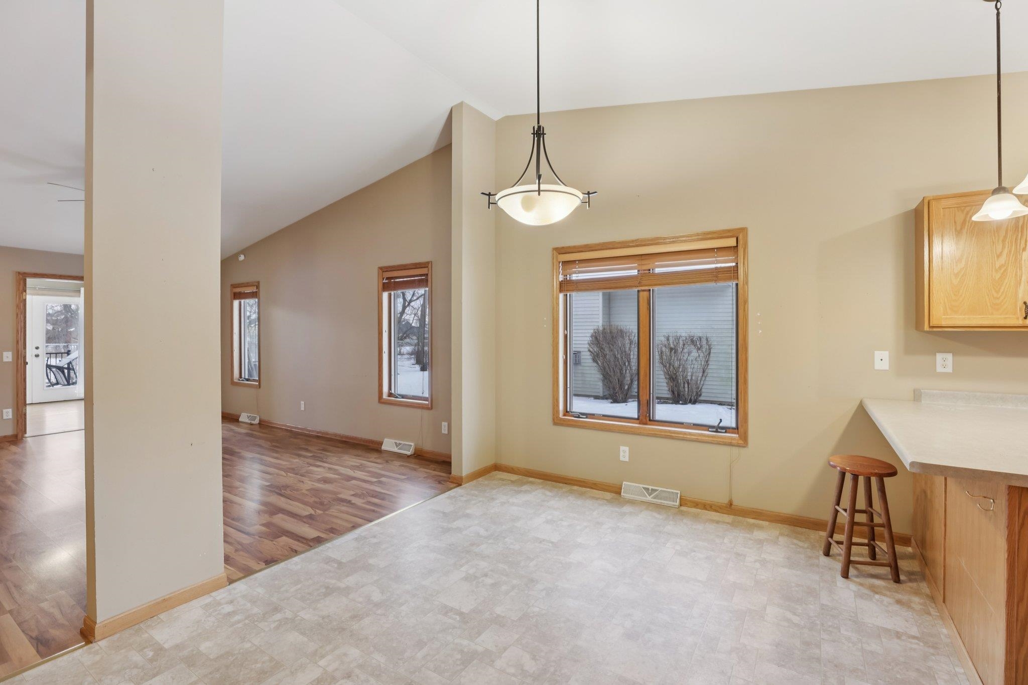 5879 Holscher Road