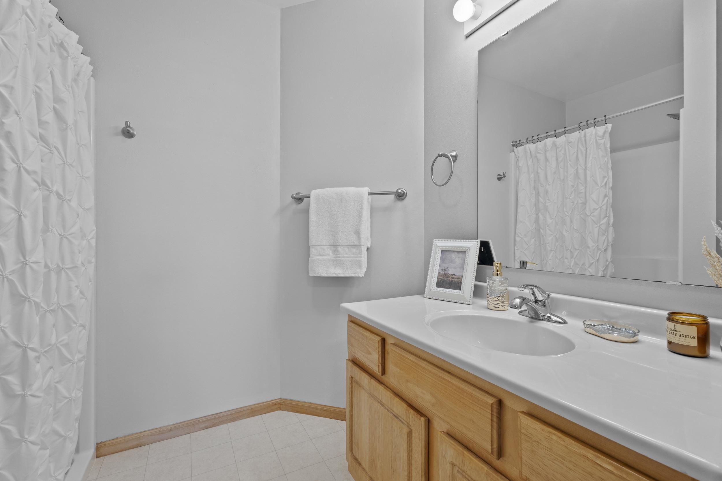 102 Prairie Heights Drive 216