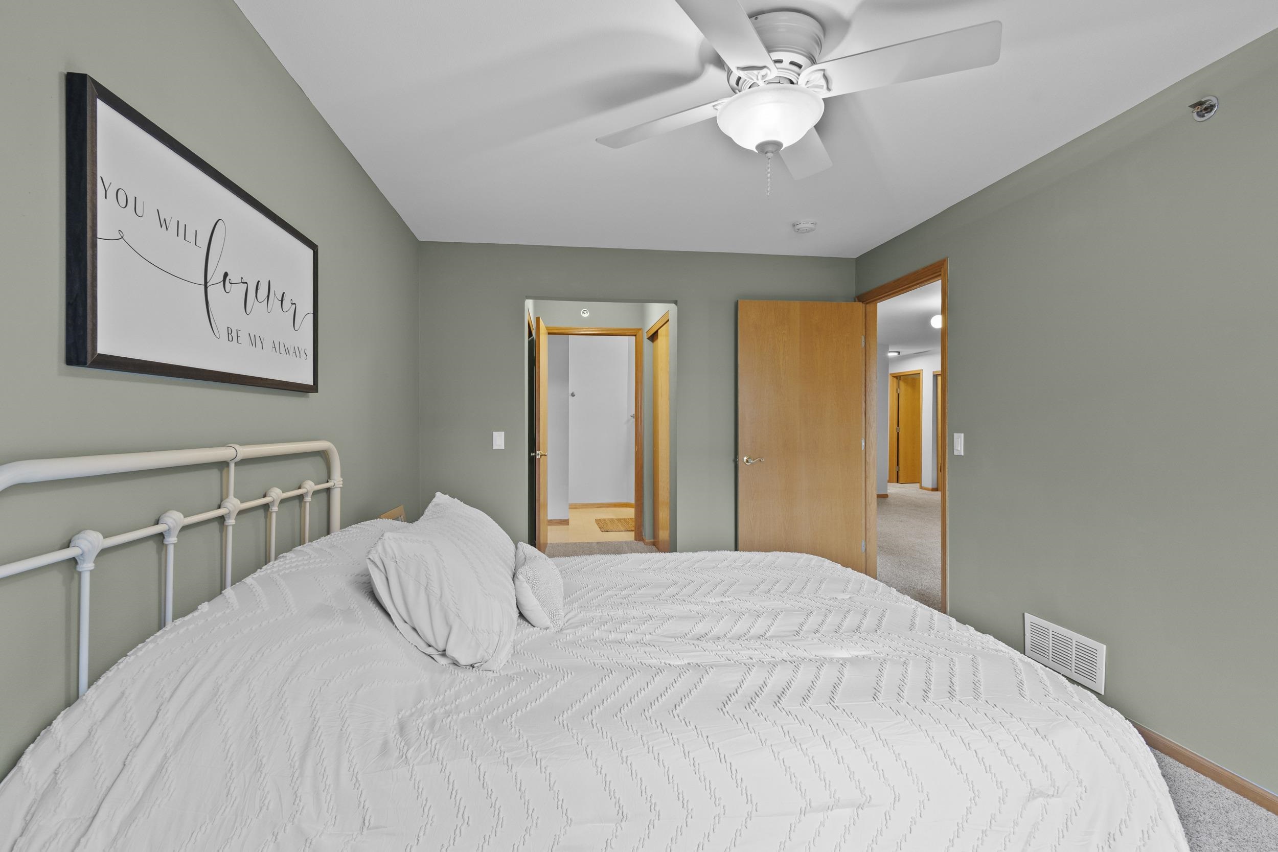 102 Prairie Heights Drive 216
