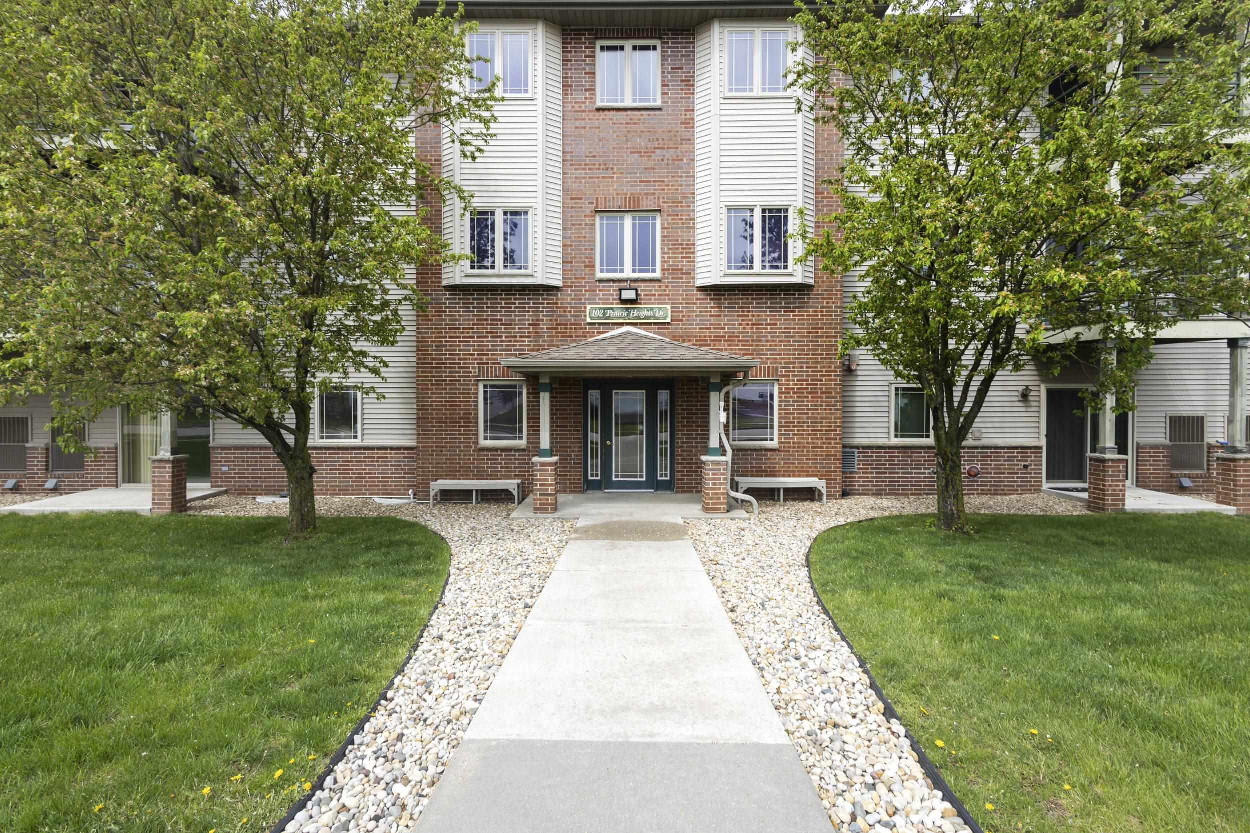 102 Prairie Heights Drive 216