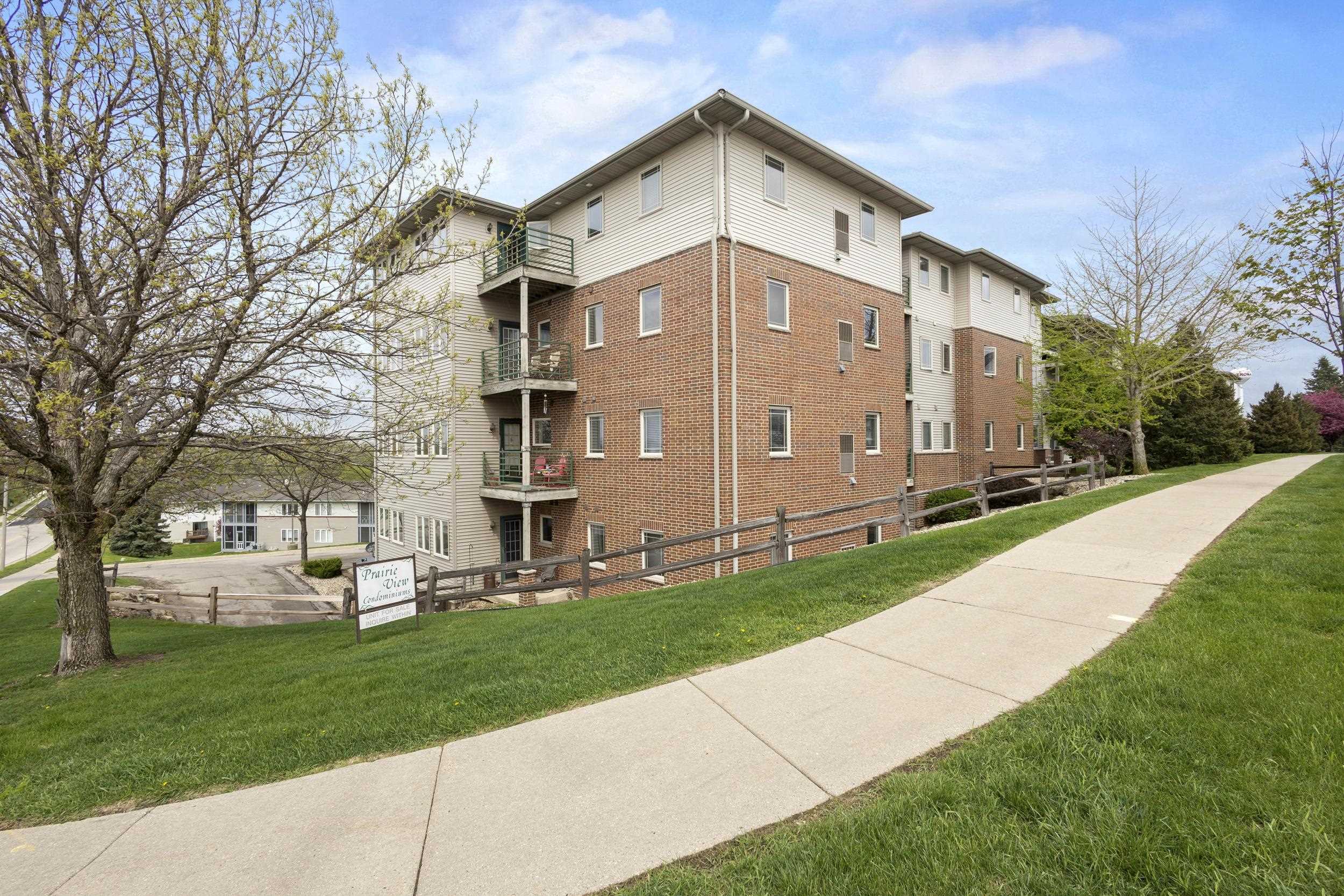 102 Prairie Heights Drive 216