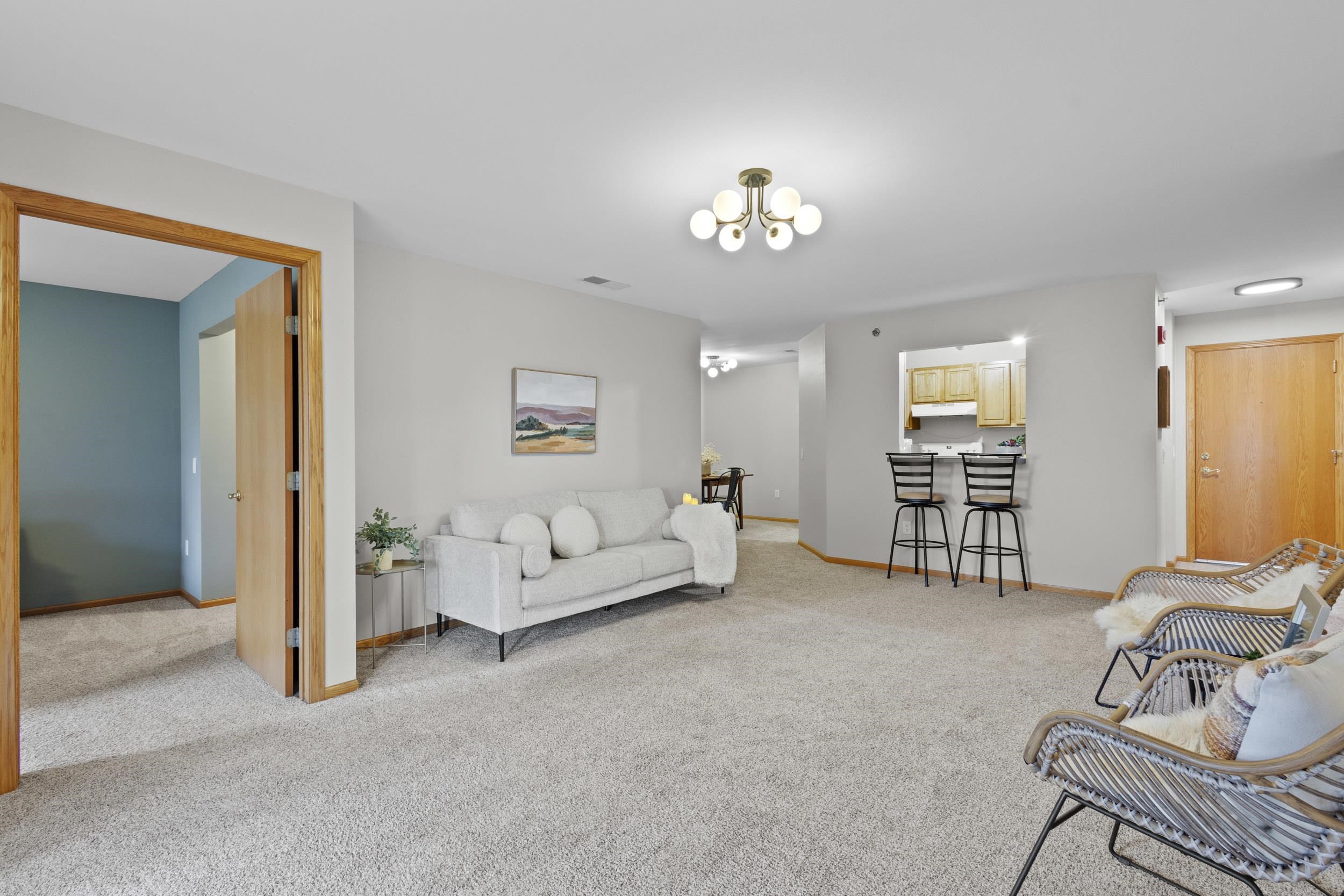 102 Prairie Heights Drive 216