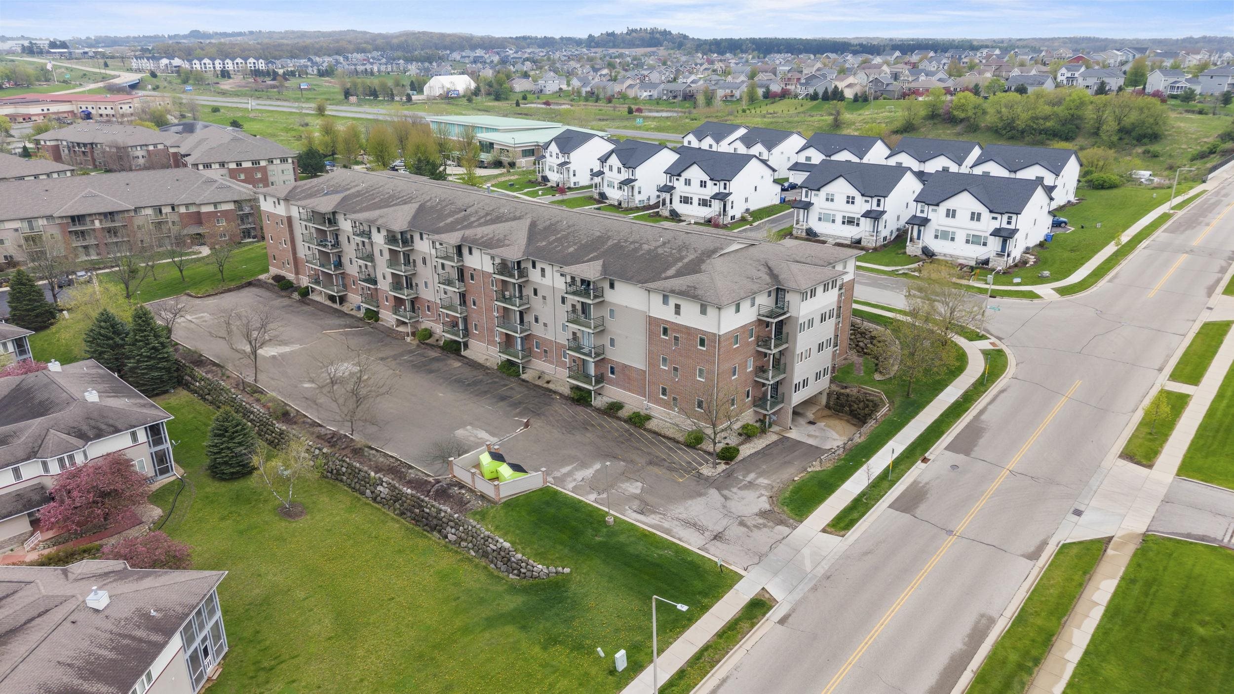 102 Prairie Heights Drive 216