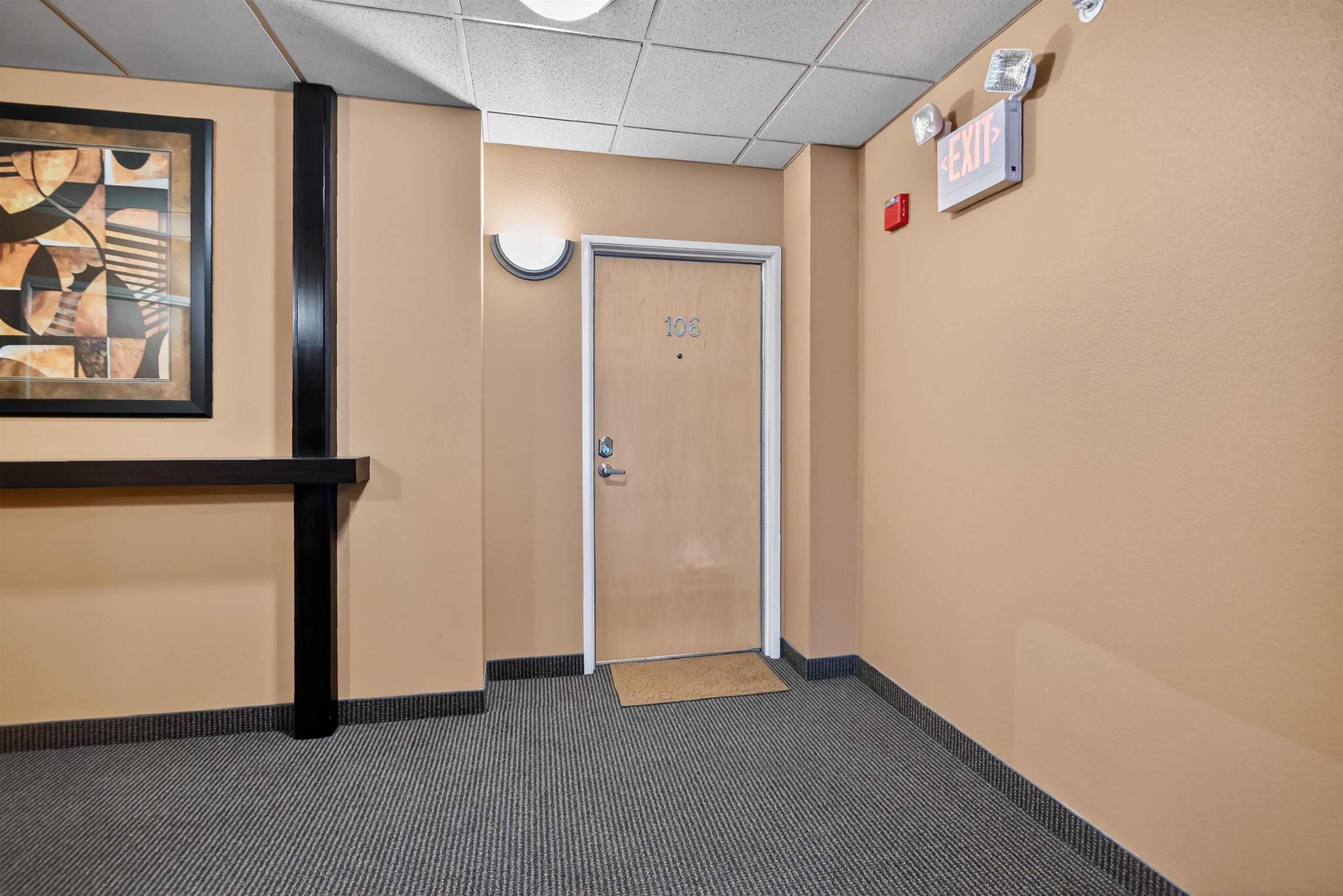 8253 Mayo Drive Unit: 106