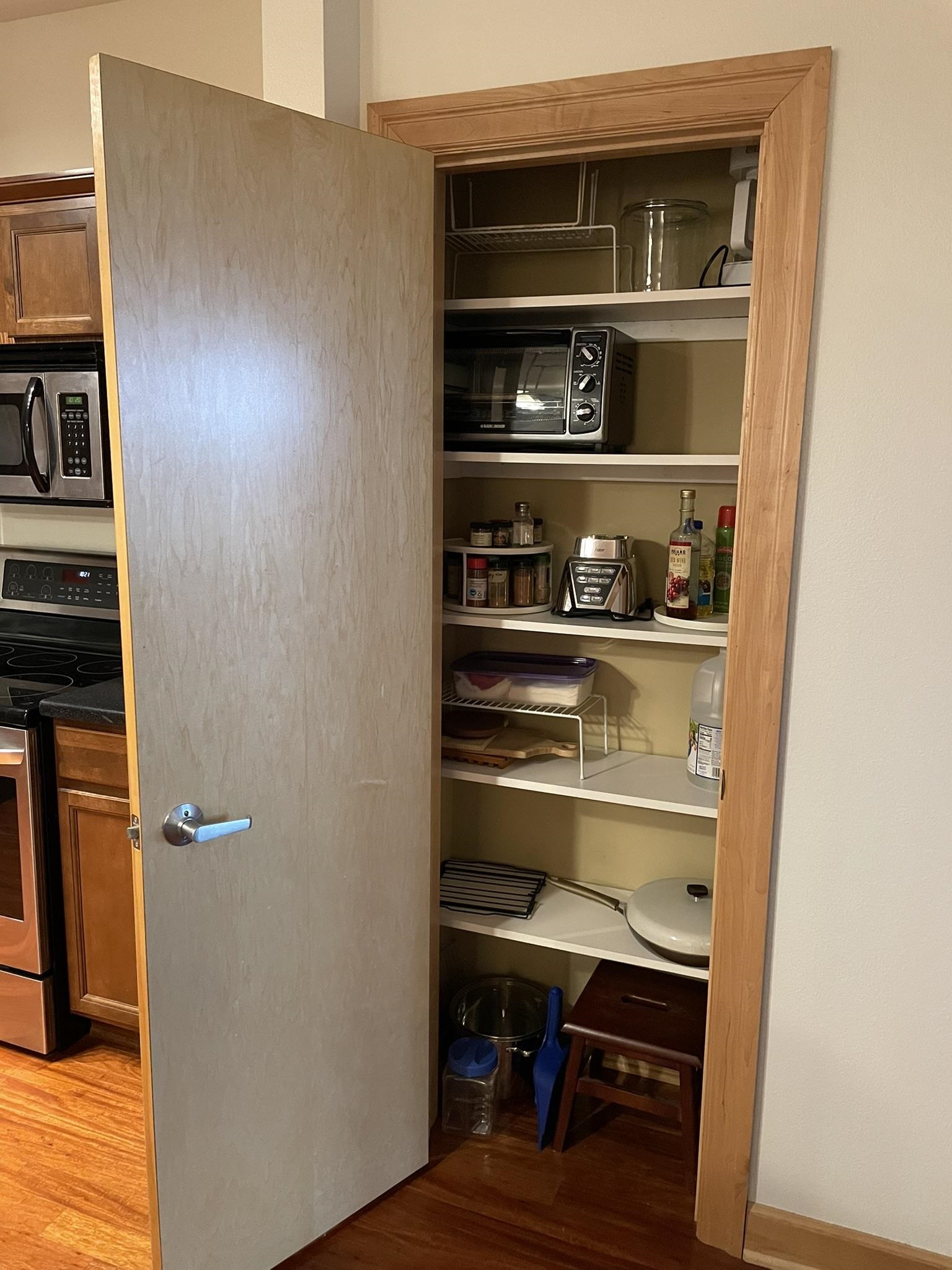 8253 Mayo Drive Unit: 106
