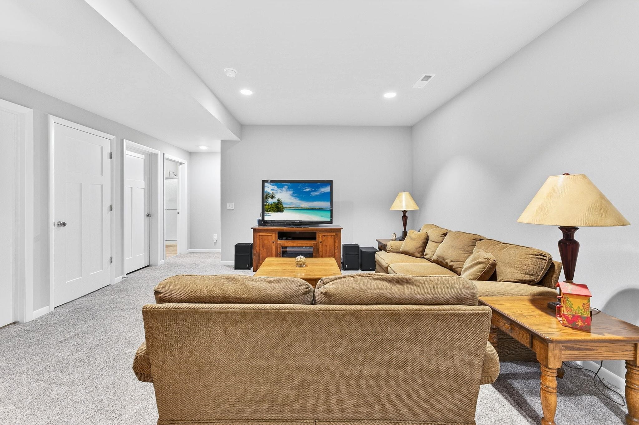 9801 Hawks Nest Drive