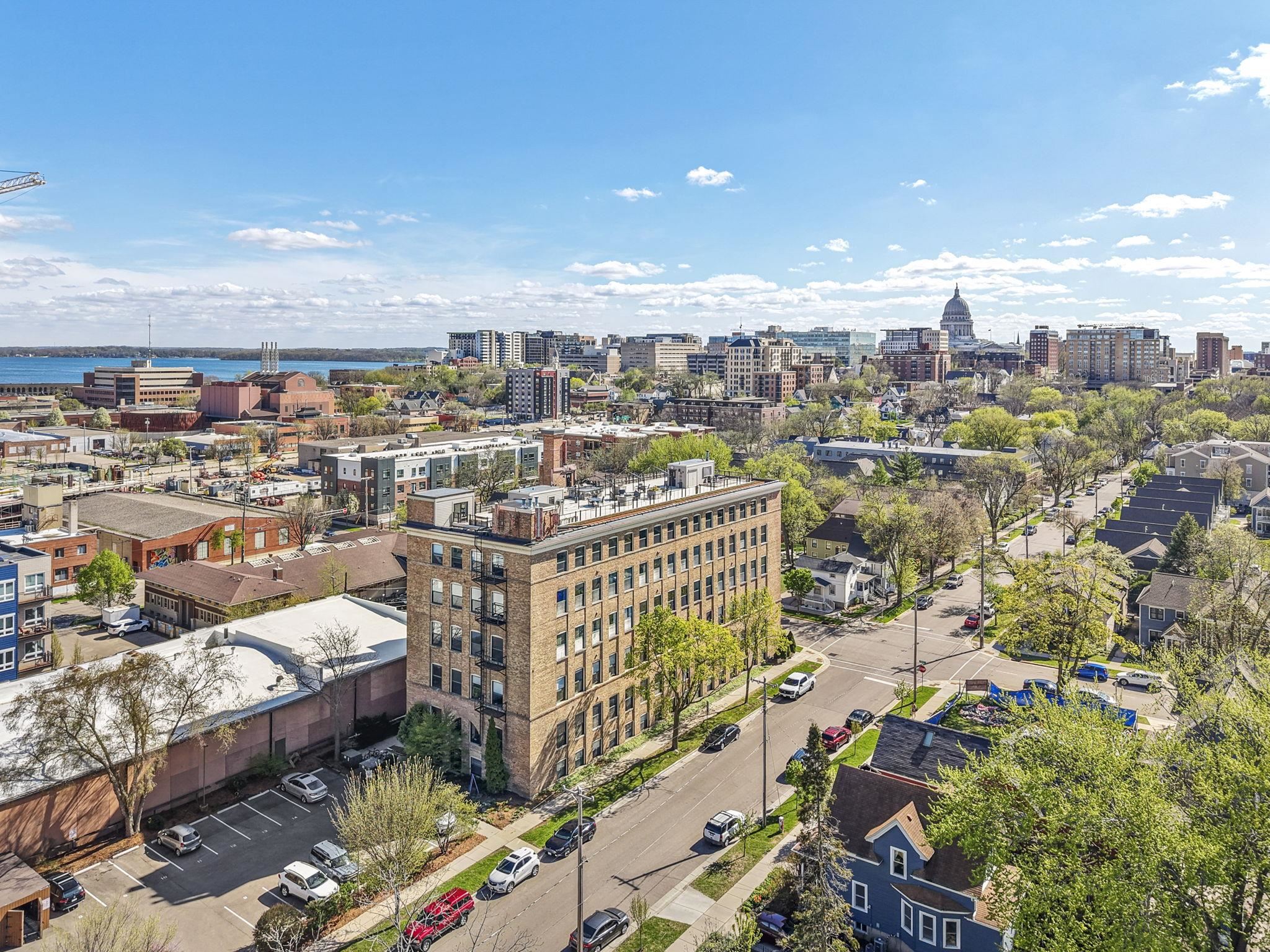 123 N Blount Street Unit: 404