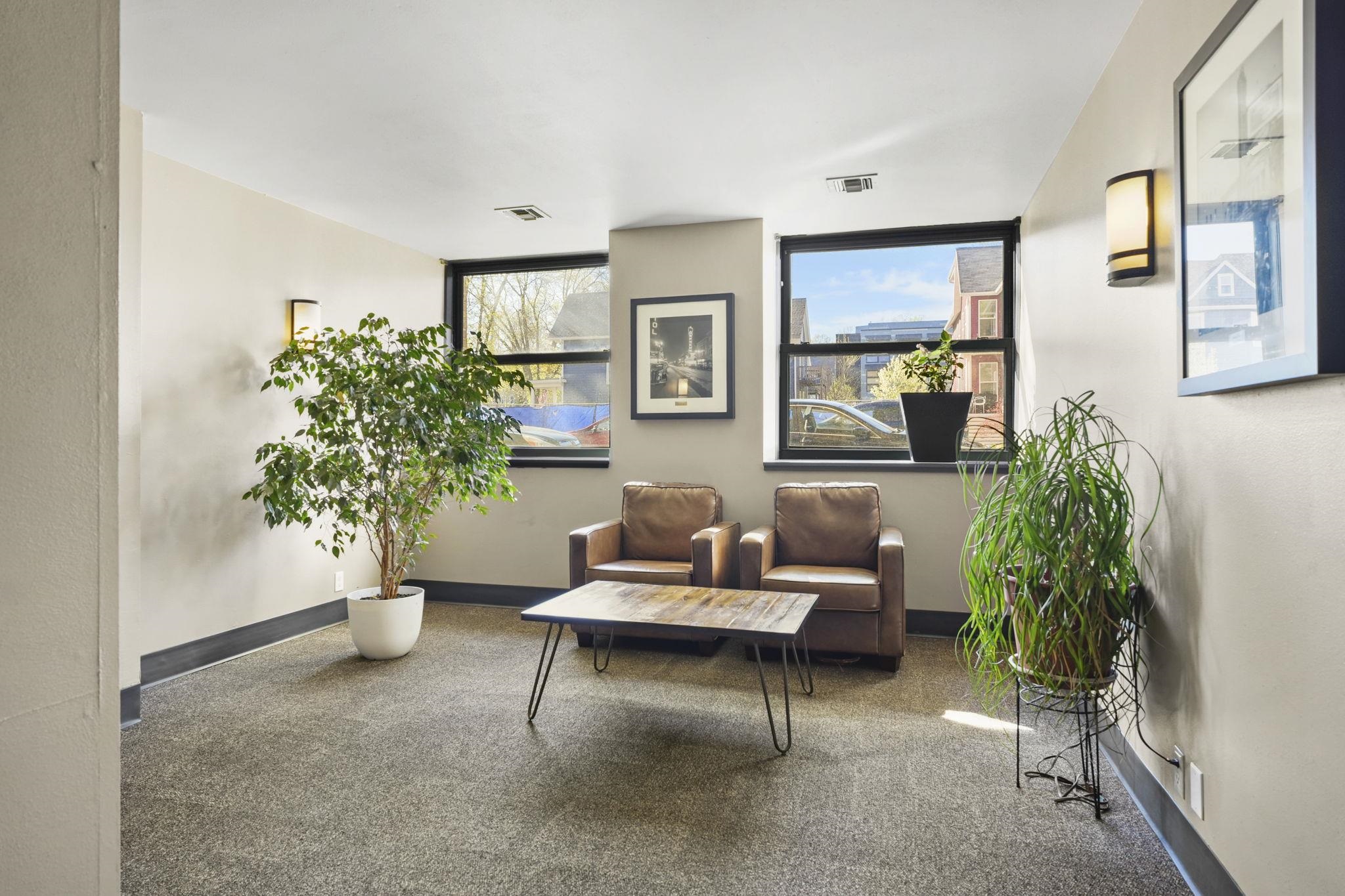 123 N Blount Street Unit: 404