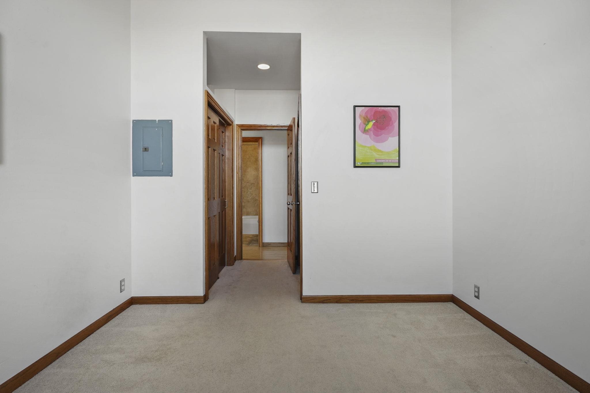 123 N Blount Street Unit: 404