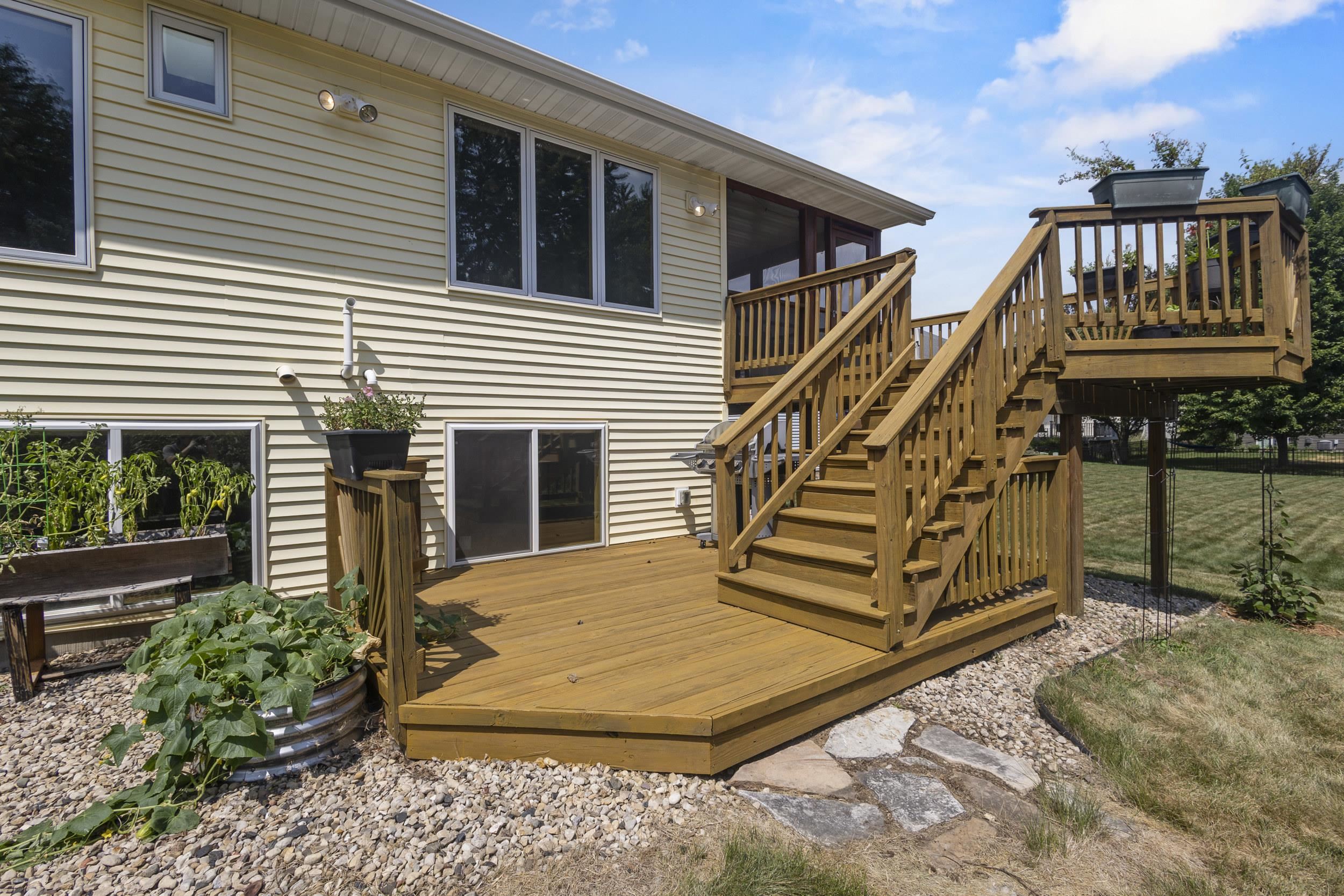 5605 Black Walnut Court