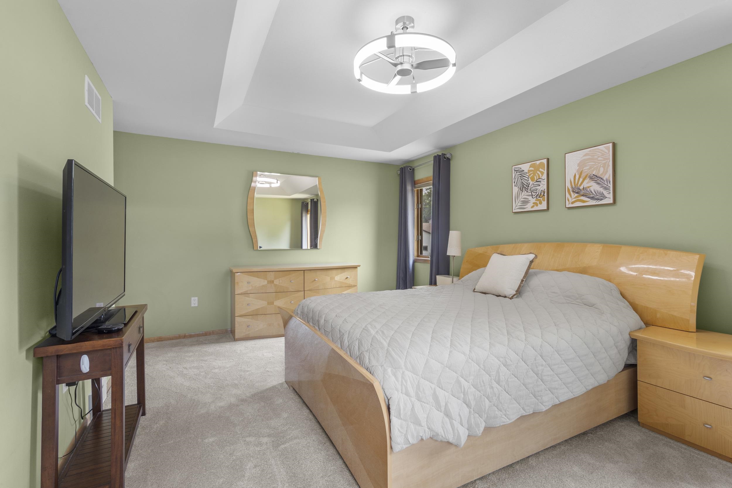 5605 Black Walnut Court