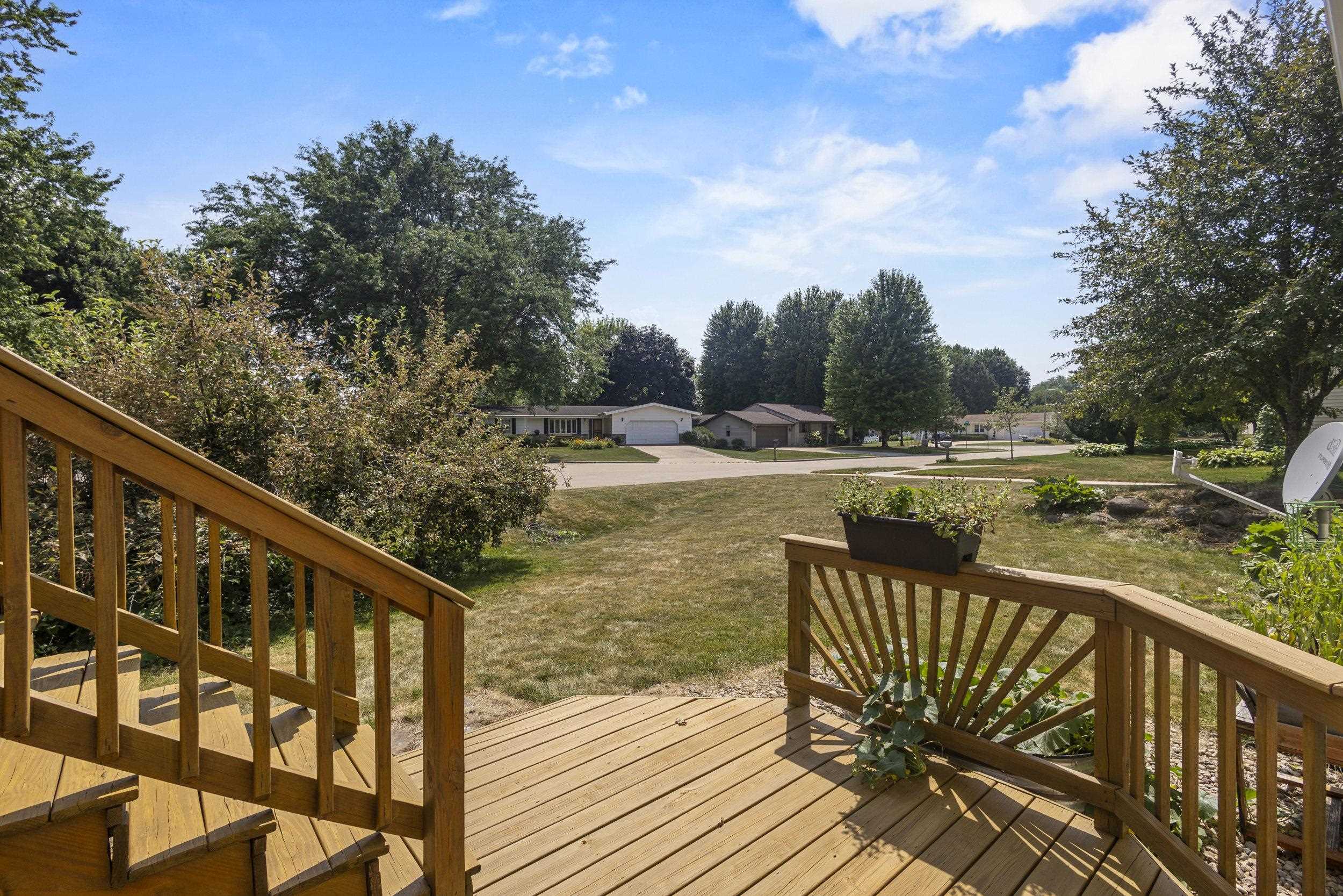 5605 Black Walnut Court