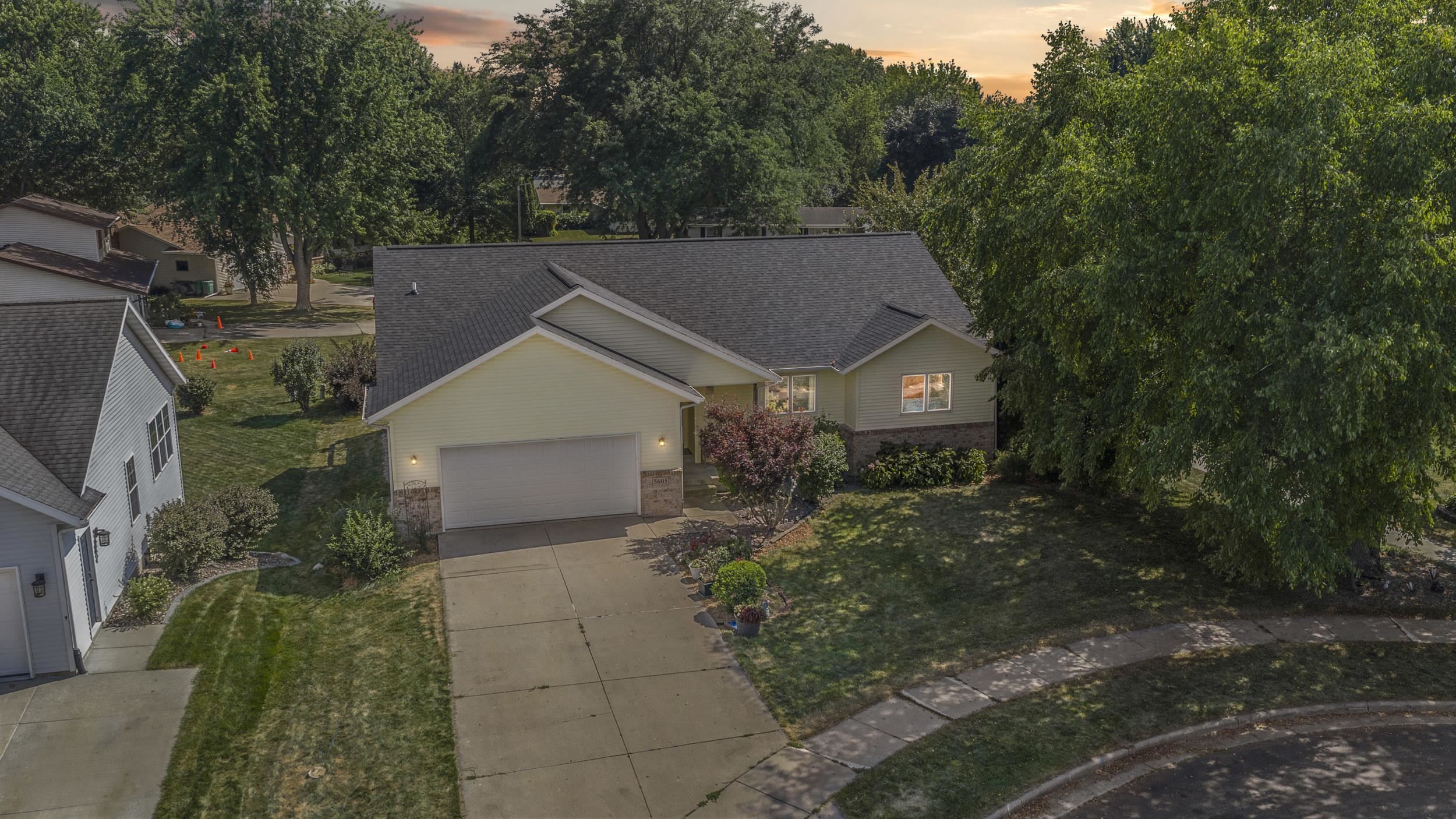 5605 Black Walnut Court
