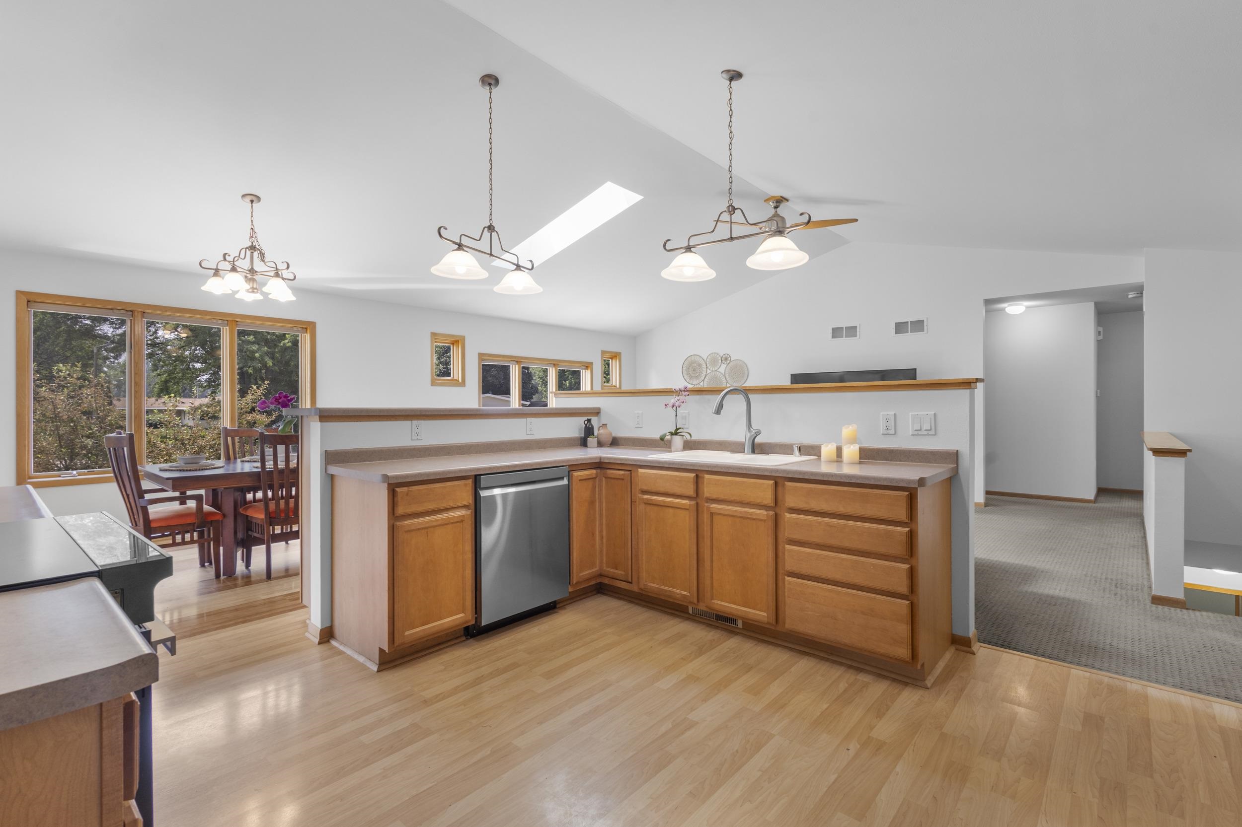 5605 Black Walnut Court