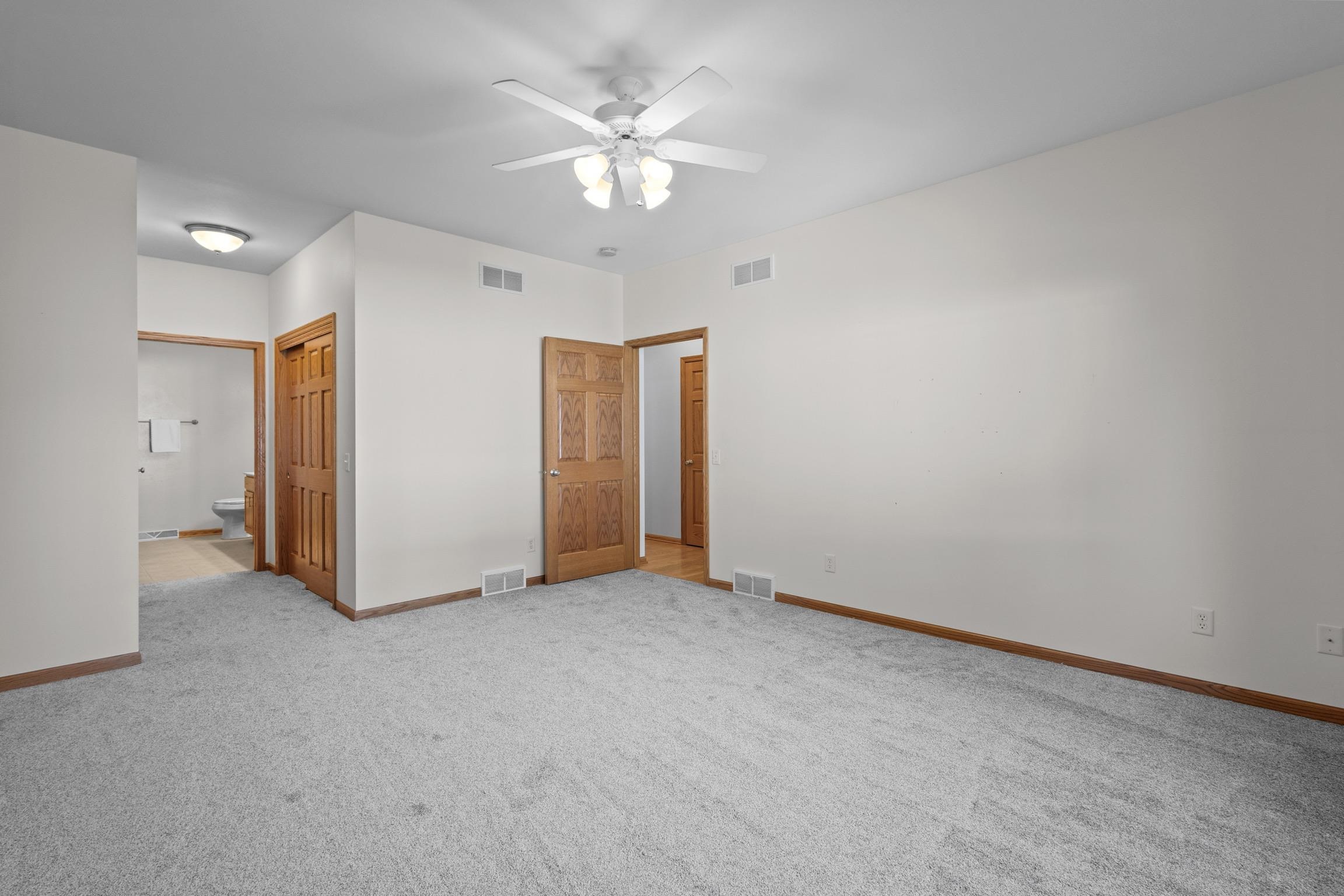 5708 Prairie Stone Drive