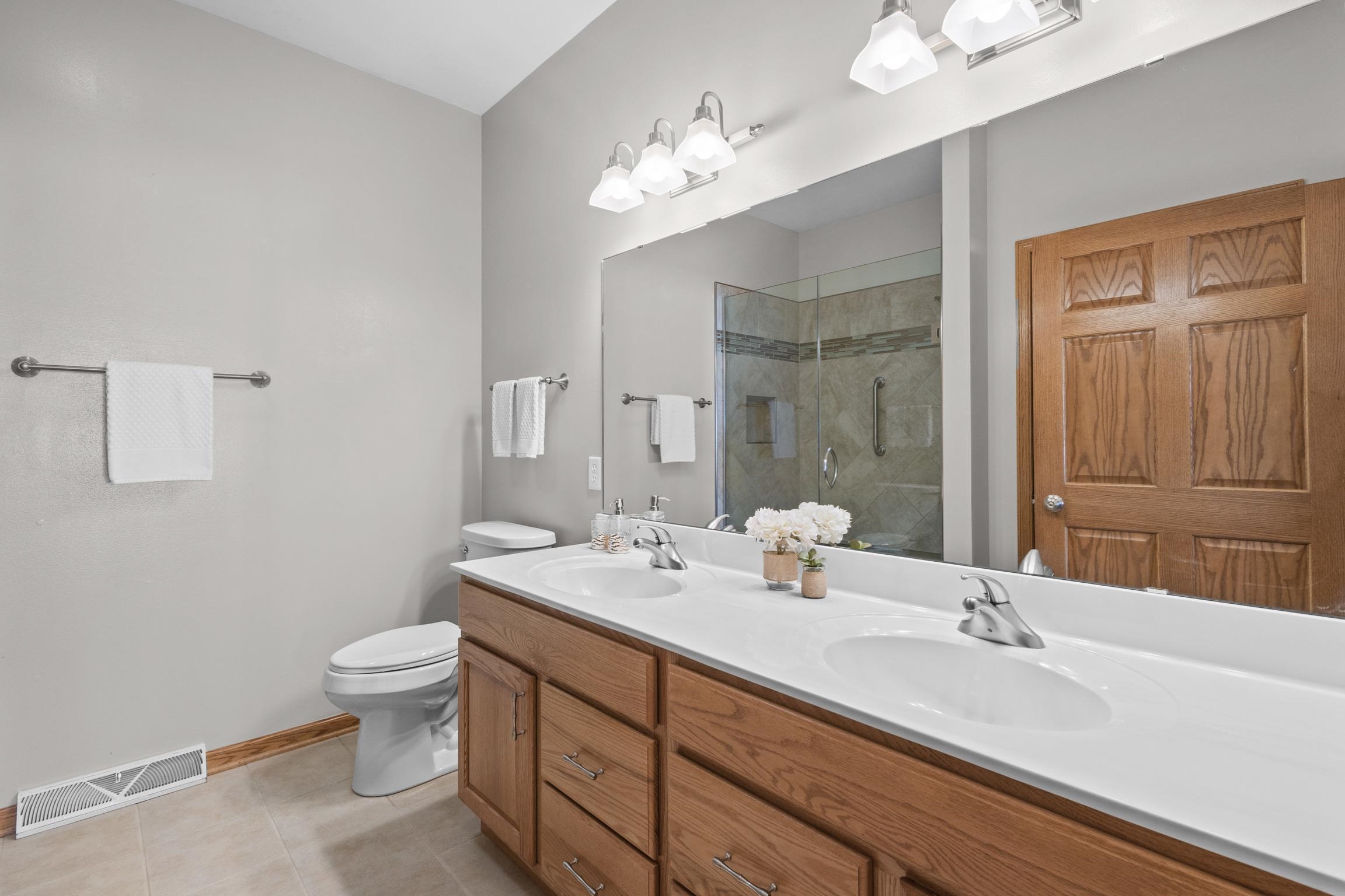 5708 Prairie Stone Drive