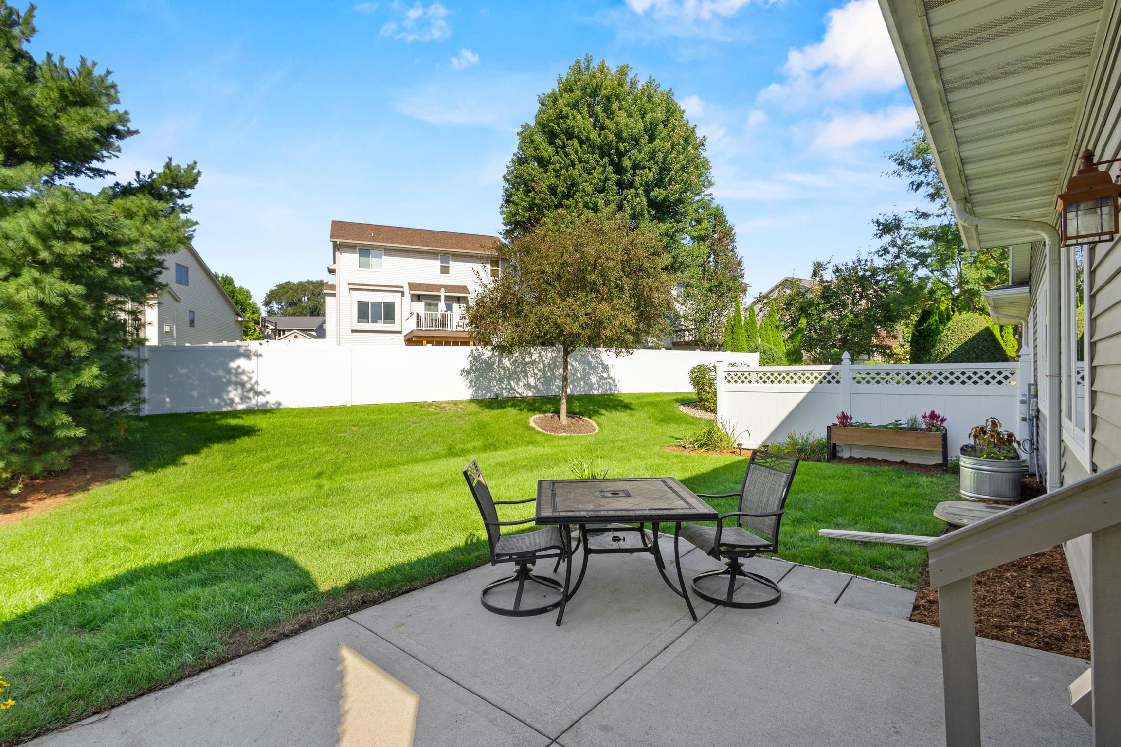 5708 Prairie Stone Drive