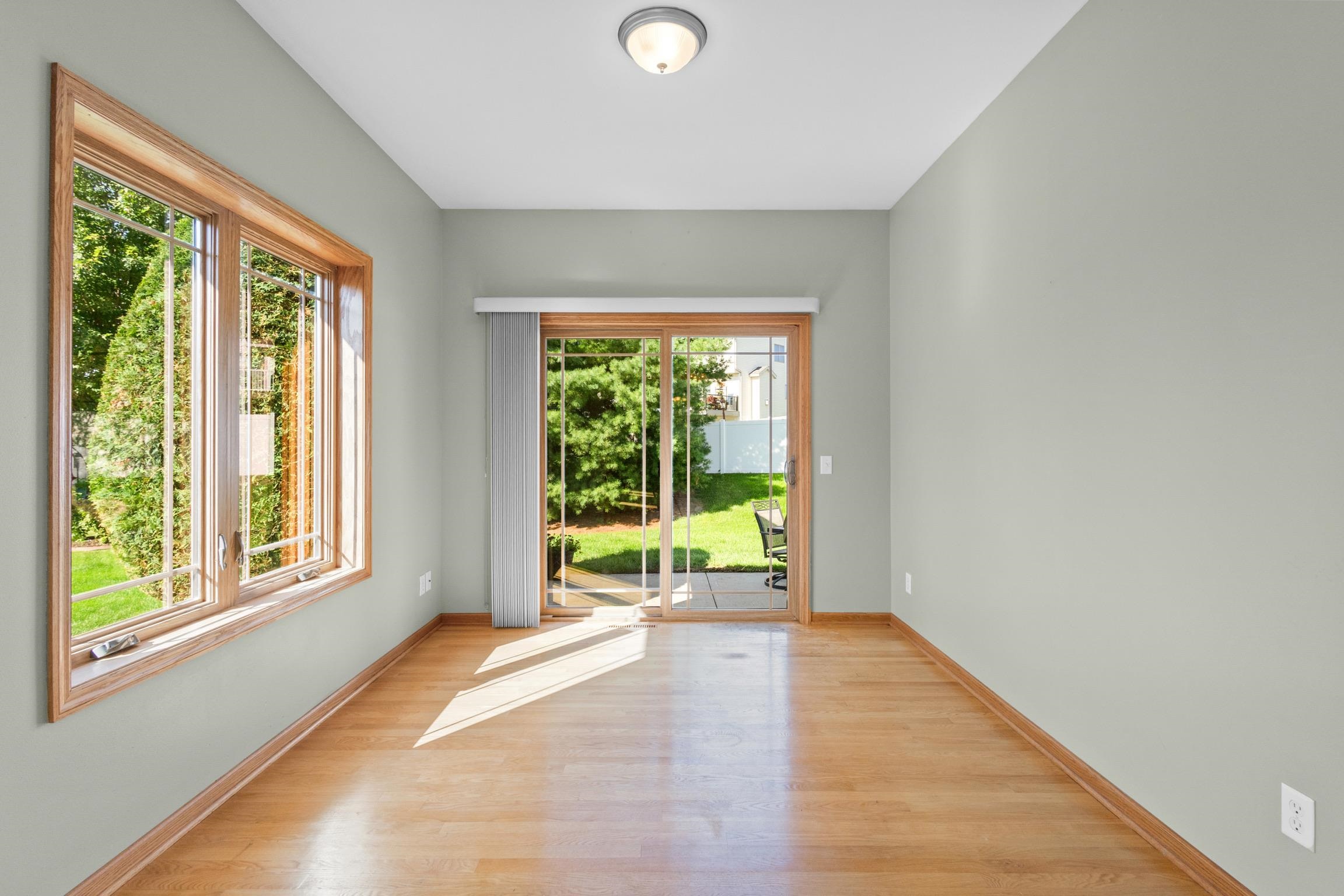 5708 Prairie Stone Drive