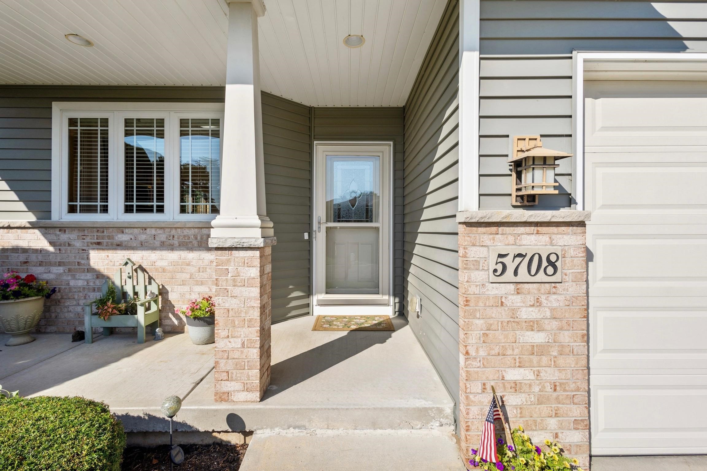 5708 Prairie Stone Drive