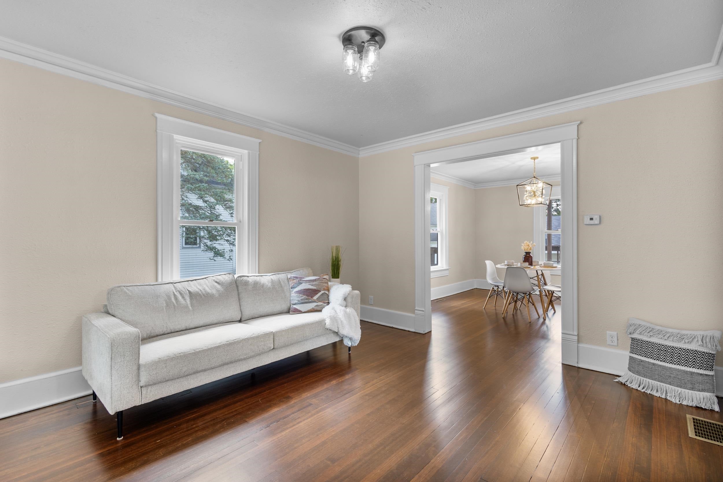 545 Park Avenue