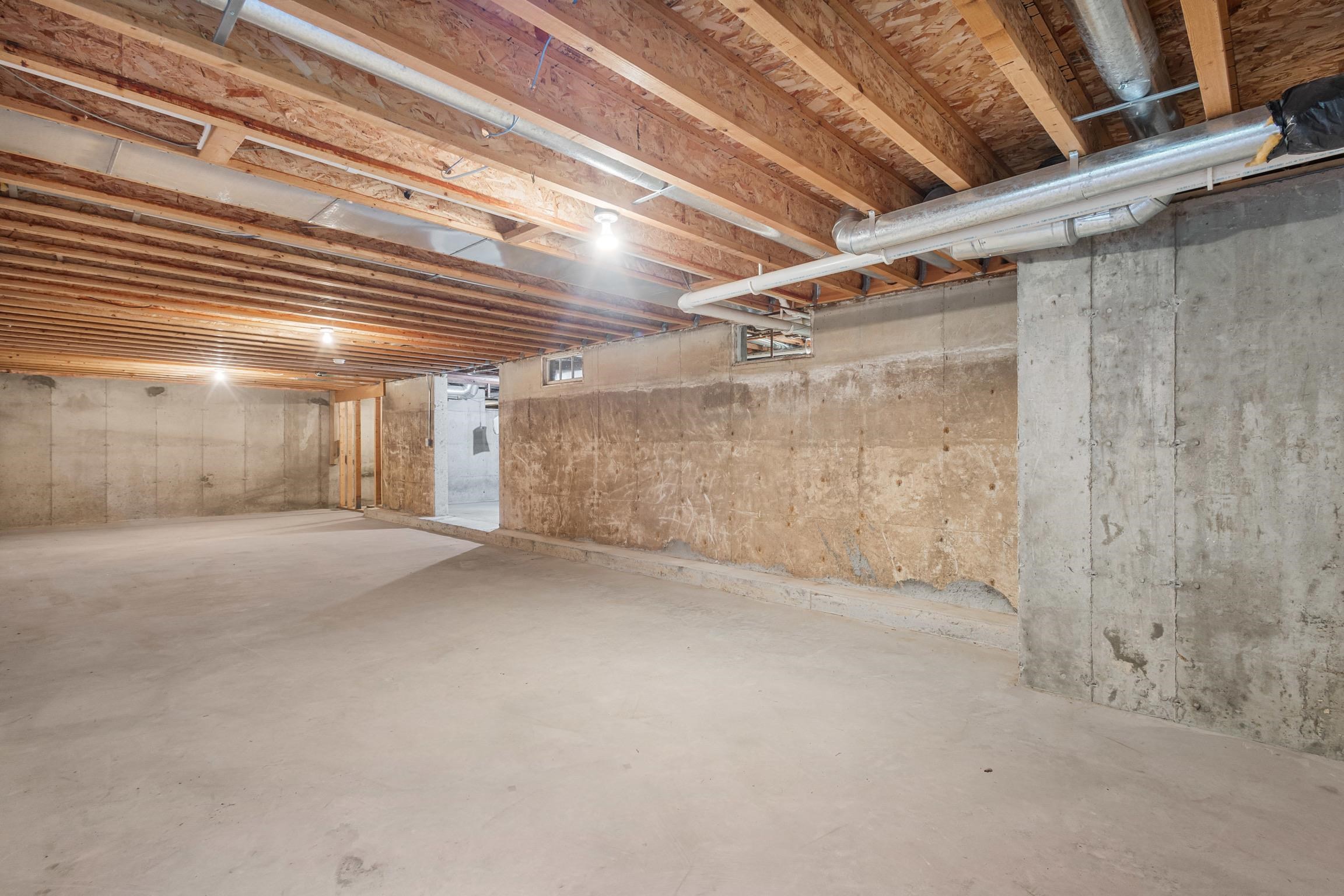 4808 Midmoor Road