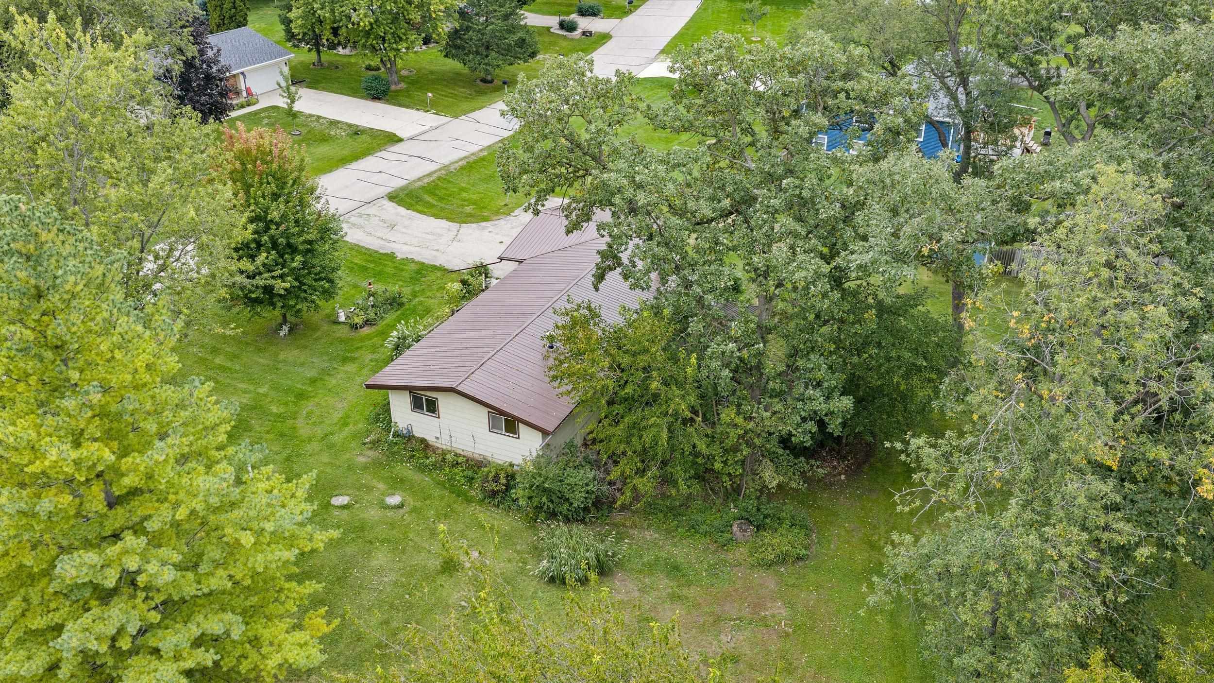 10168 N Amber Trail